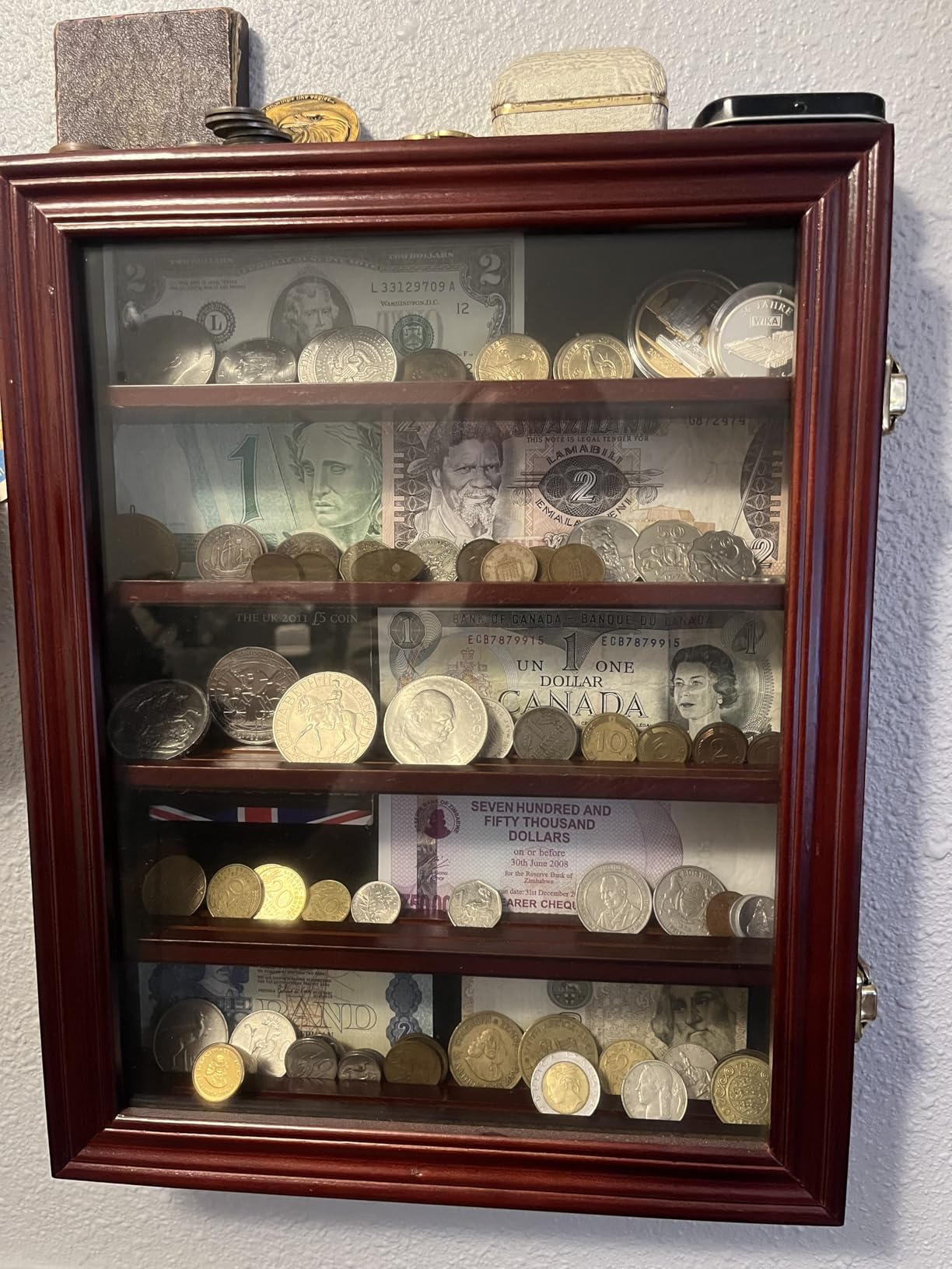 ASmileIndeep Military Challenge Coin Display Case Holder with HD Toughened Glass and Wall Mount, Wooden Coin Stand Rack with Removable 2 Grooves Shelves, Mahogany Finish customer photo 1