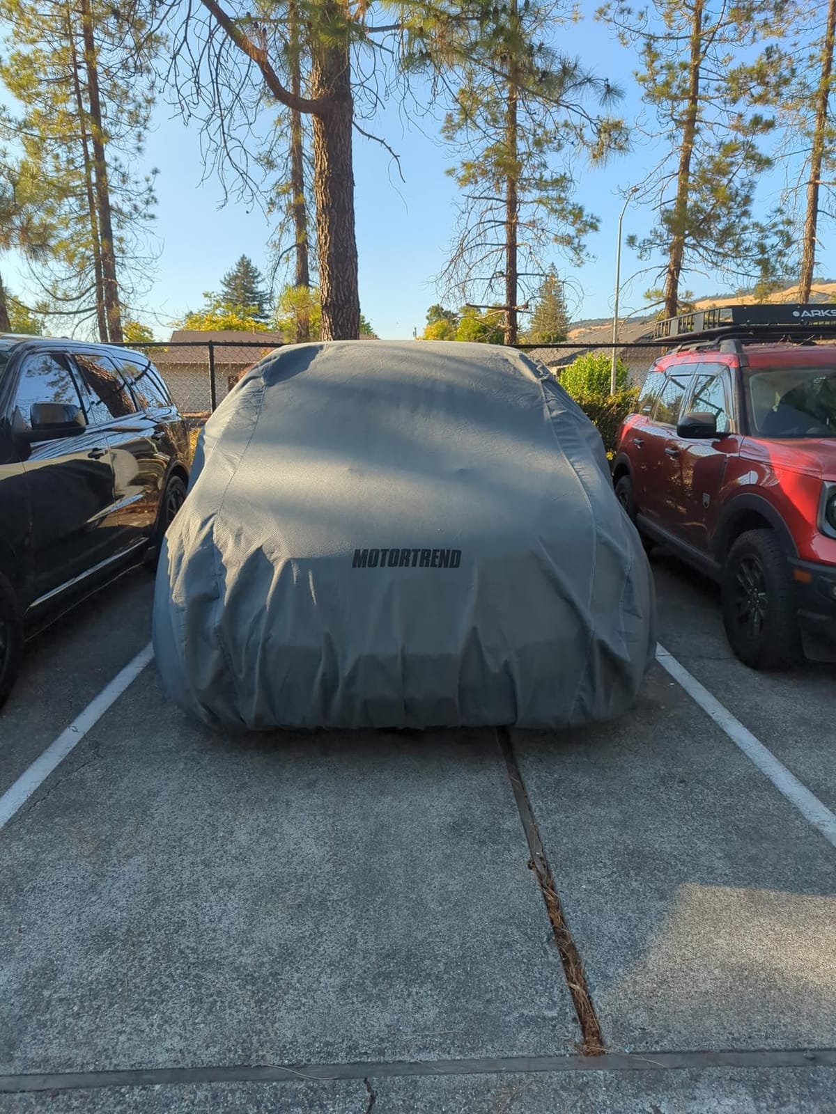 Motor Trend 4-Layer 4-Season Auto (Waterproof Outdoor UV Protection for Heavy Duty Use Full Car Cover for Vans, Suvs, Crossovers up to 185