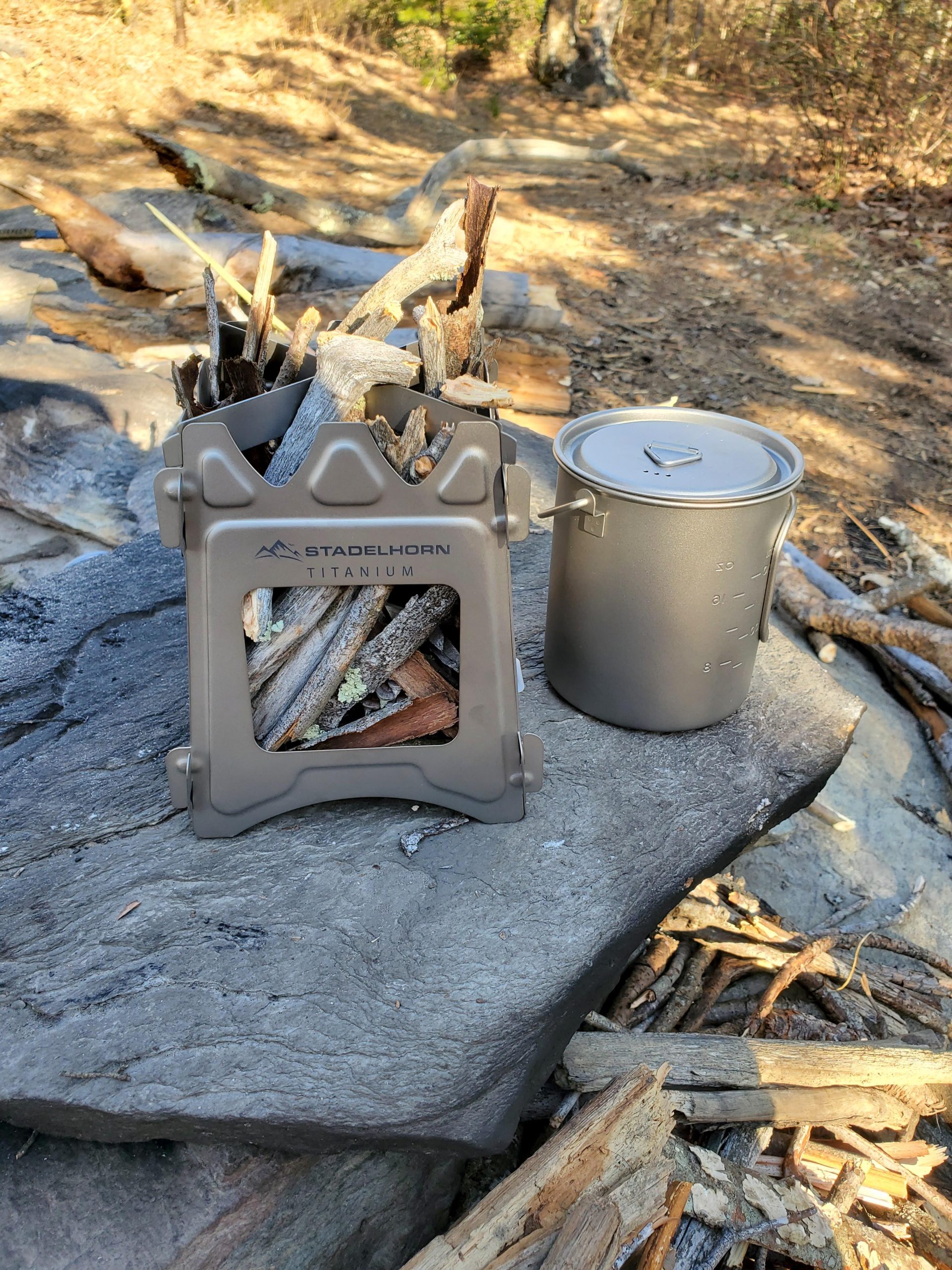 Lixada Titanium Camping Cookware with Folding Spork, 750ml Pot & 450ml Mug customer photo 2