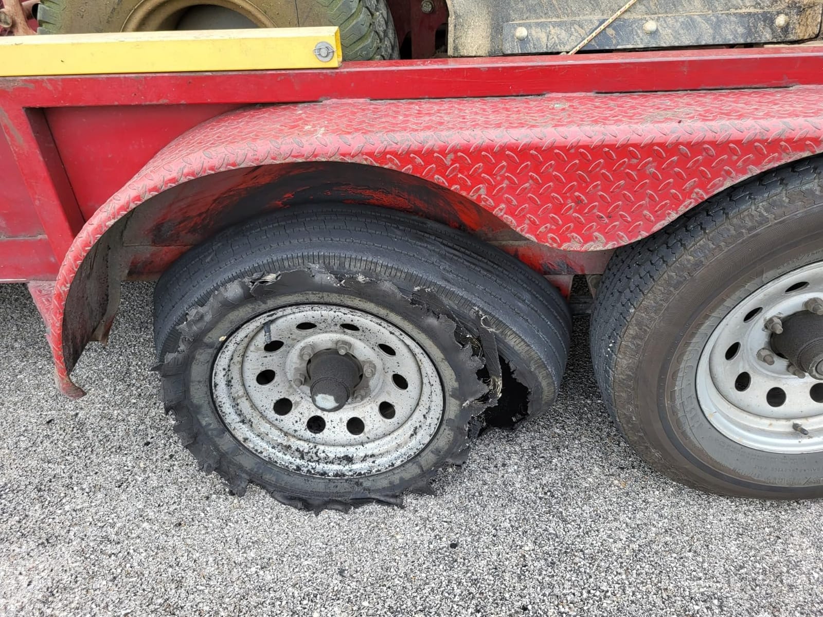 GREMAX All Steel ST235/85R16 Radial RV Trailer Tire 16-Ply LR H 133/128M | Load Range H for Heavy duty RV customer photo 1