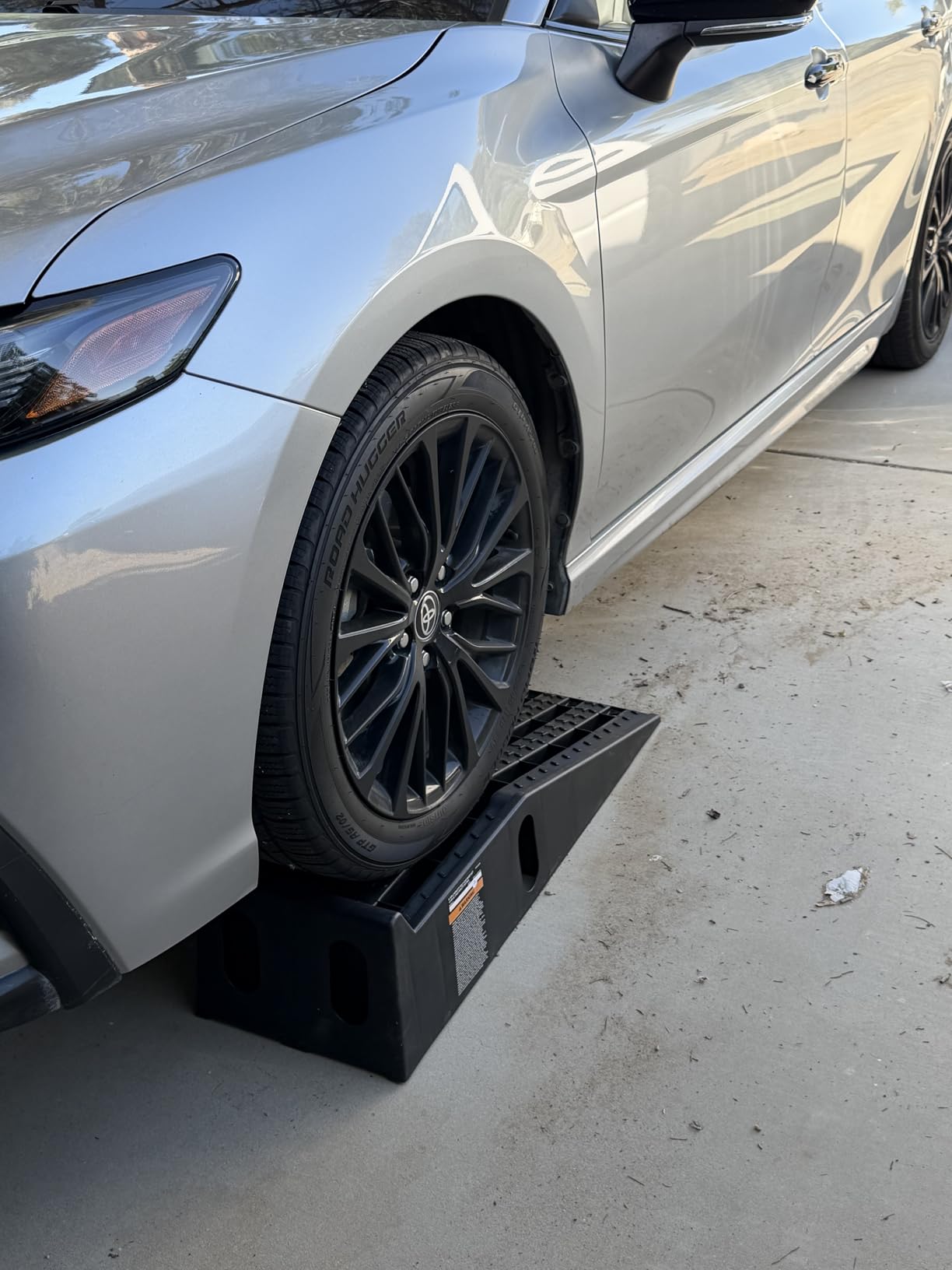 Ironton Poly Car Ramp Set, 12,000-Lb. GVW, 35.5in.L x 12in.W, 2-Pc. | High-impact construction, 6,000-lb. capacity per ramp, Non-skid tread, Rubber feet, Fits cars/SUVs/trucks/vans customer photo 1