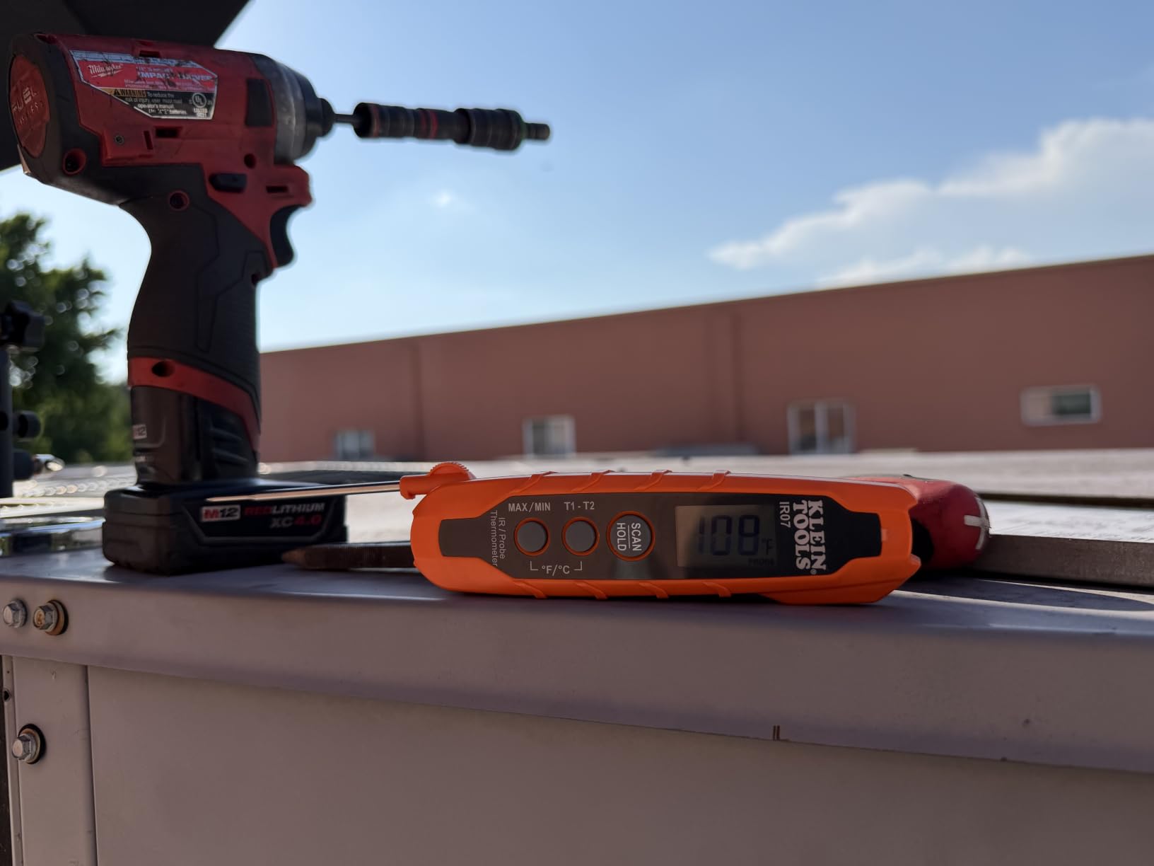 Klein Tools IR07 Dual Infrared (IR) and Probe Pocket Size LCD Digital Thermometer customer photo 1