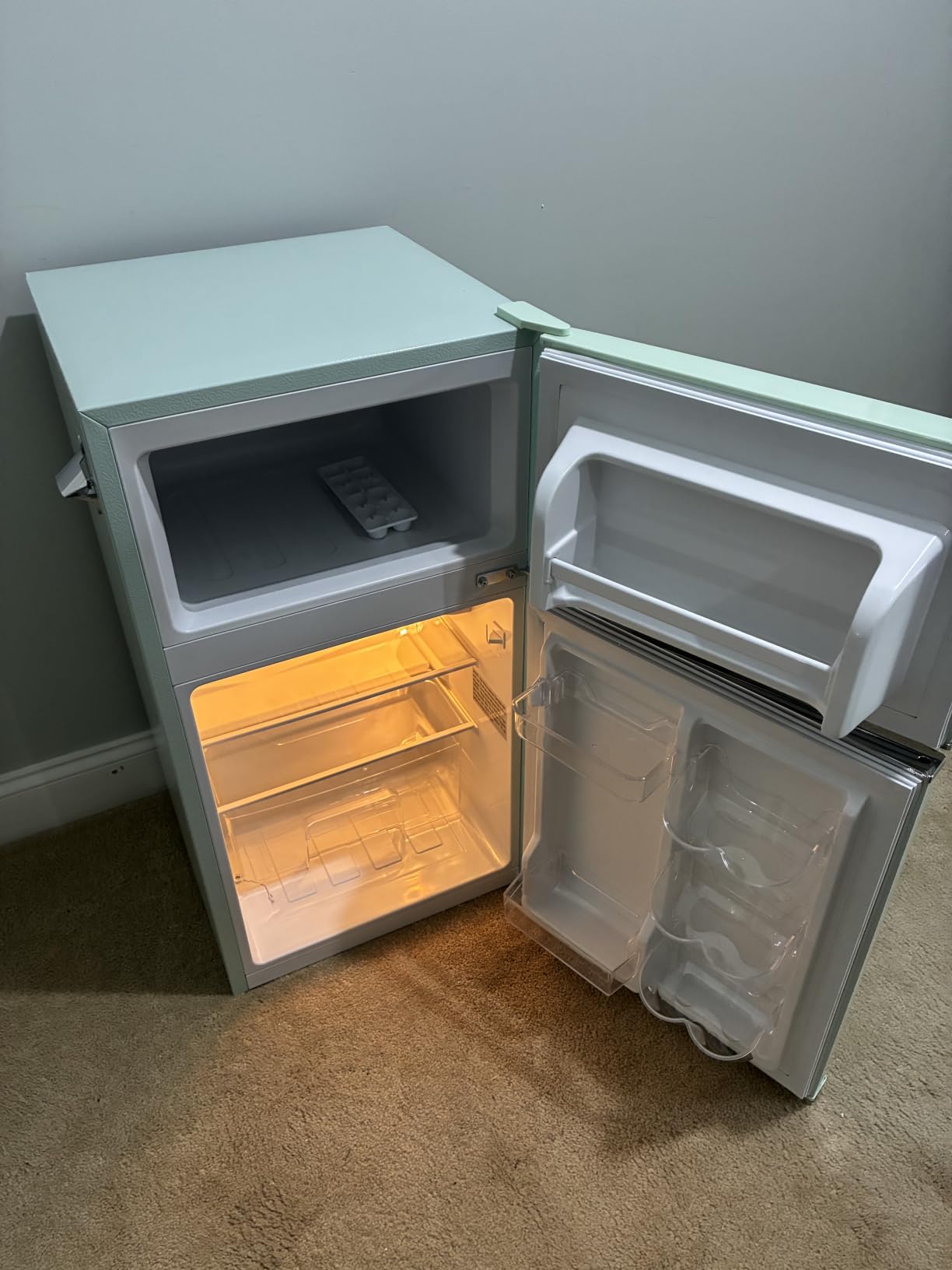 Frigidaire Retro Compact Fridge Freezer Combo, 3.1 cu. ft. Capacity, Small Top Freezer Refrigerator, Mini Fridge with Built-in Bottle Opener - Red customer photo 1