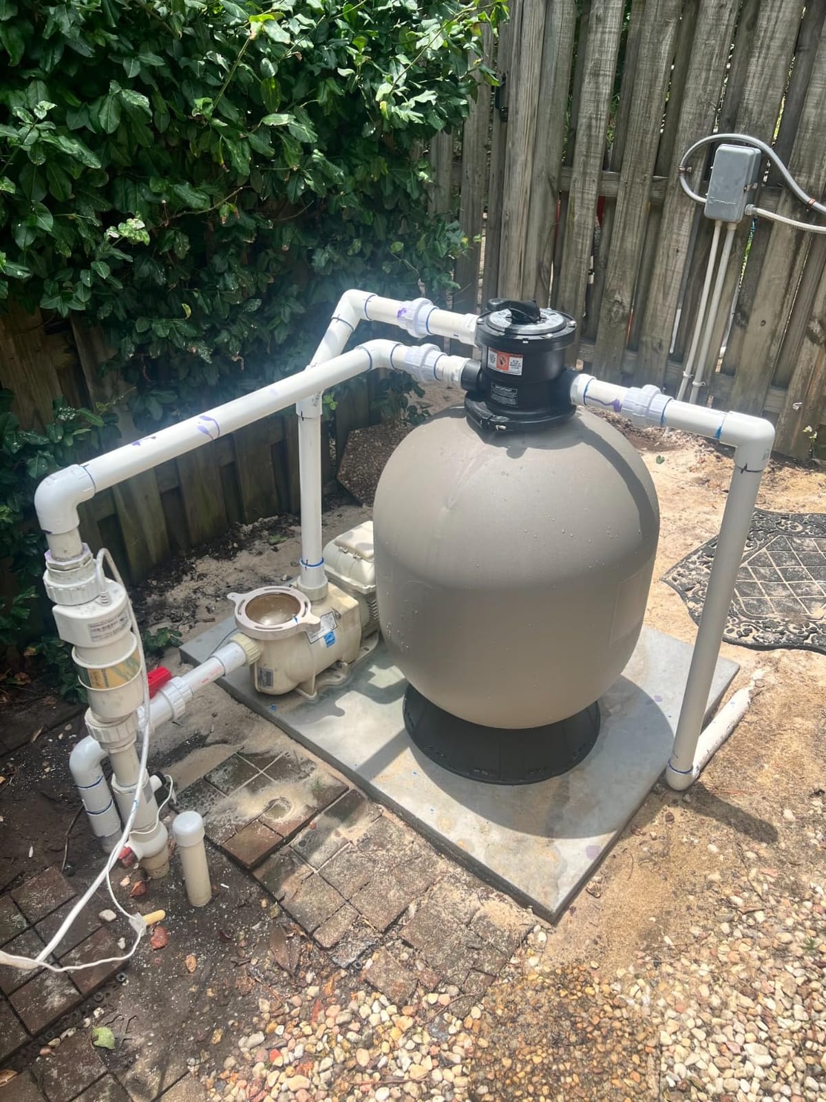 Hayward ProSeries 24 Inch Top-Mount Pool Sand Filter for Inground Pools | W3S244T Swimming Pool Sand Filter for Water Filtration and Cleaner Water, Features 6 position VariFlo Control Valve customer photo 1