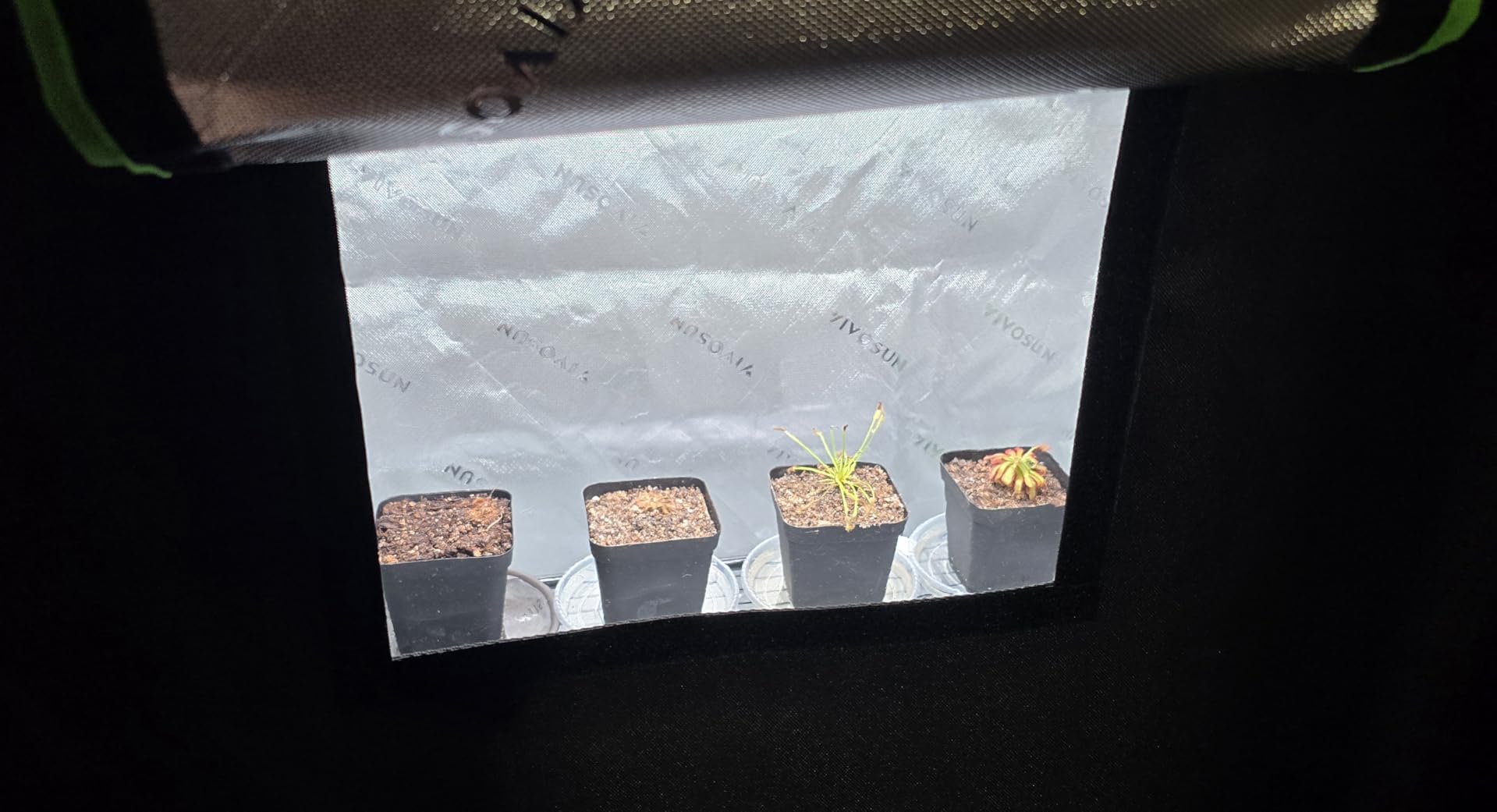 VIVOSUN S223 2x2 Grow Tent 24