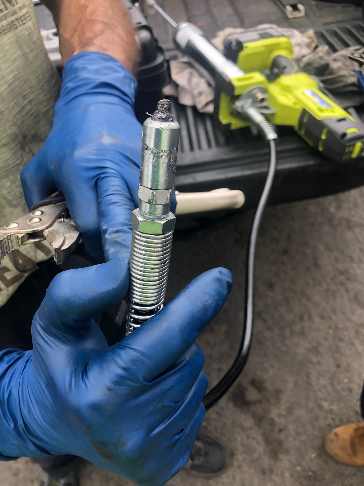 Ryobi 18V Volt Cordless Grease Gun P3410 (Tool-Only) customer photo 1