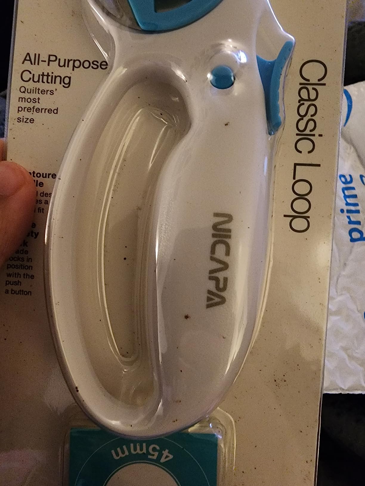 NICAPA 45mm Rotary Cutter for Fabric with Safety Lock Ergonomic Classic Comfort Loop Rotary Cutter for Crafting Sewing Quilting customer photo 2