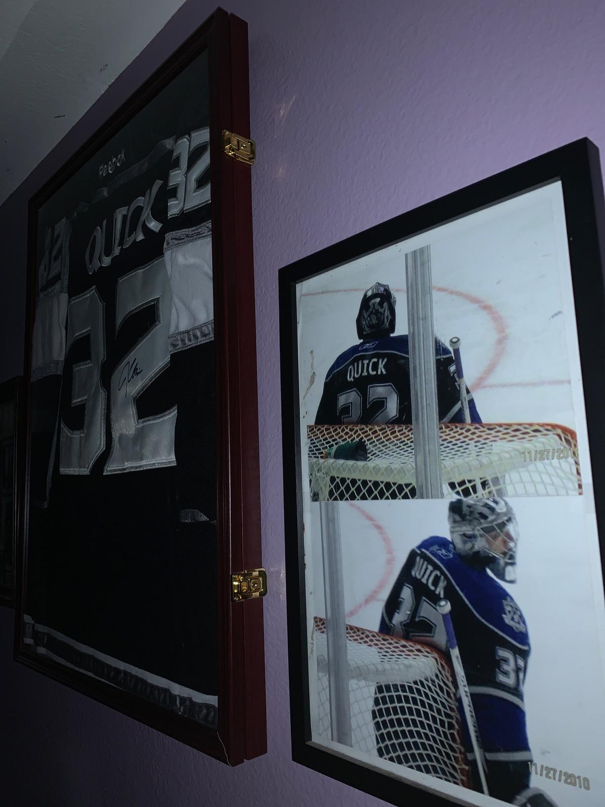 Jersey Display Case Lockable Shadow Box with UV Acrylic, Mahogany | Fits Baseball, Basketball, Football, Soccer, Hockey Jerseys, Uniforms & Sports Shirts, Hanger & Pin Board Display Options customer photo 2