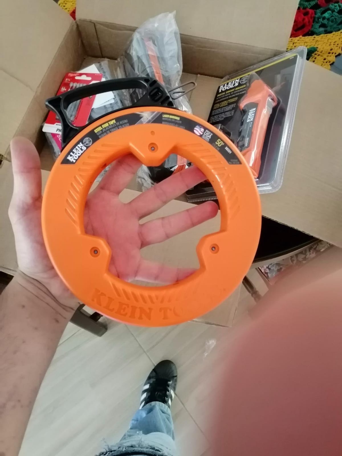 Klein Tools 56331 50-Foot Electrical Fish Tape, Steel Wire Puller with Double Loop Tip, Optimized Housing and Handle, 1/8-Inch customer photo 2