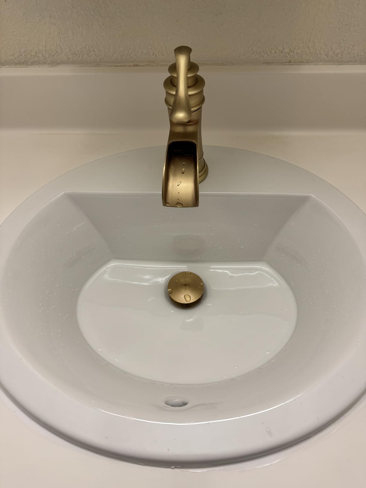 BWE Black Bathroom Sink Faucet 1 Hole, Single Handle Waterfall Faucet with Pop Up Drain and Water Hoses, Vanity Faucet for Home or Commercial Use, Brass Construction customer photo 2
