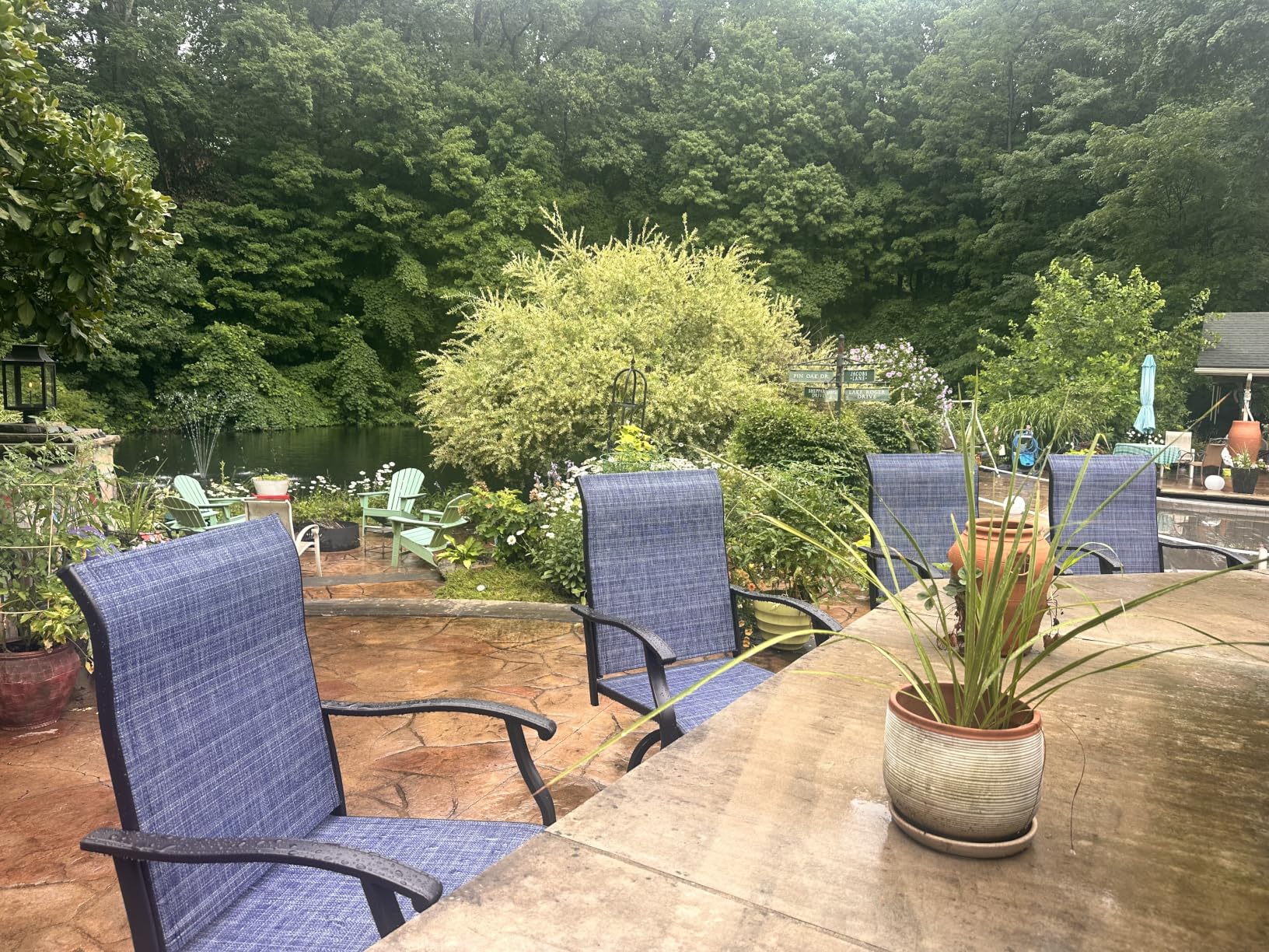 PHI VILLA Outdoor Swivel Bar Stools Set of 2, High Top Patio Chairs with Padded Textilene Seating, Back, All-Weather Bar Height Furniture for Kitchen Outside Garden, Brown customer photo 2