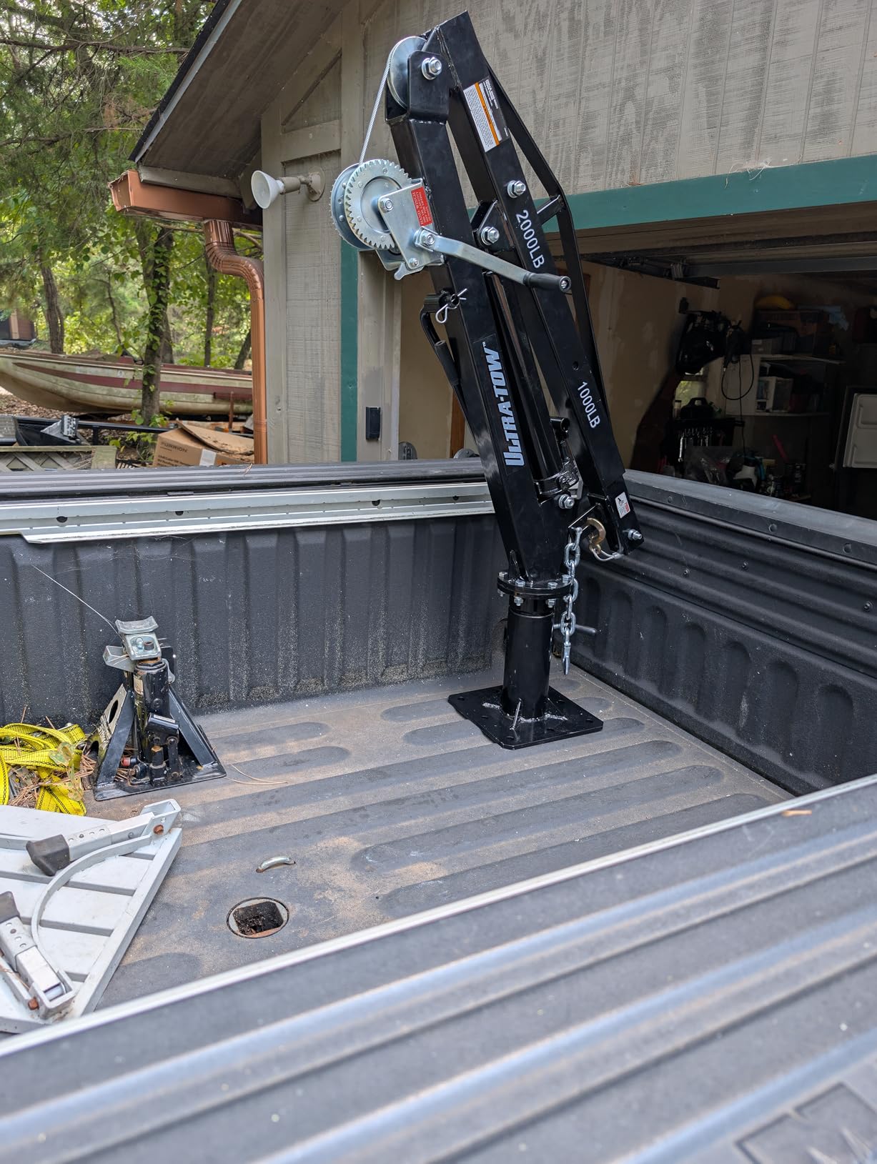 Ultra-Tow Hydraulic Pickup Truck Crane with Hand Winch - 2000-Lb. Capacity customer photo 1