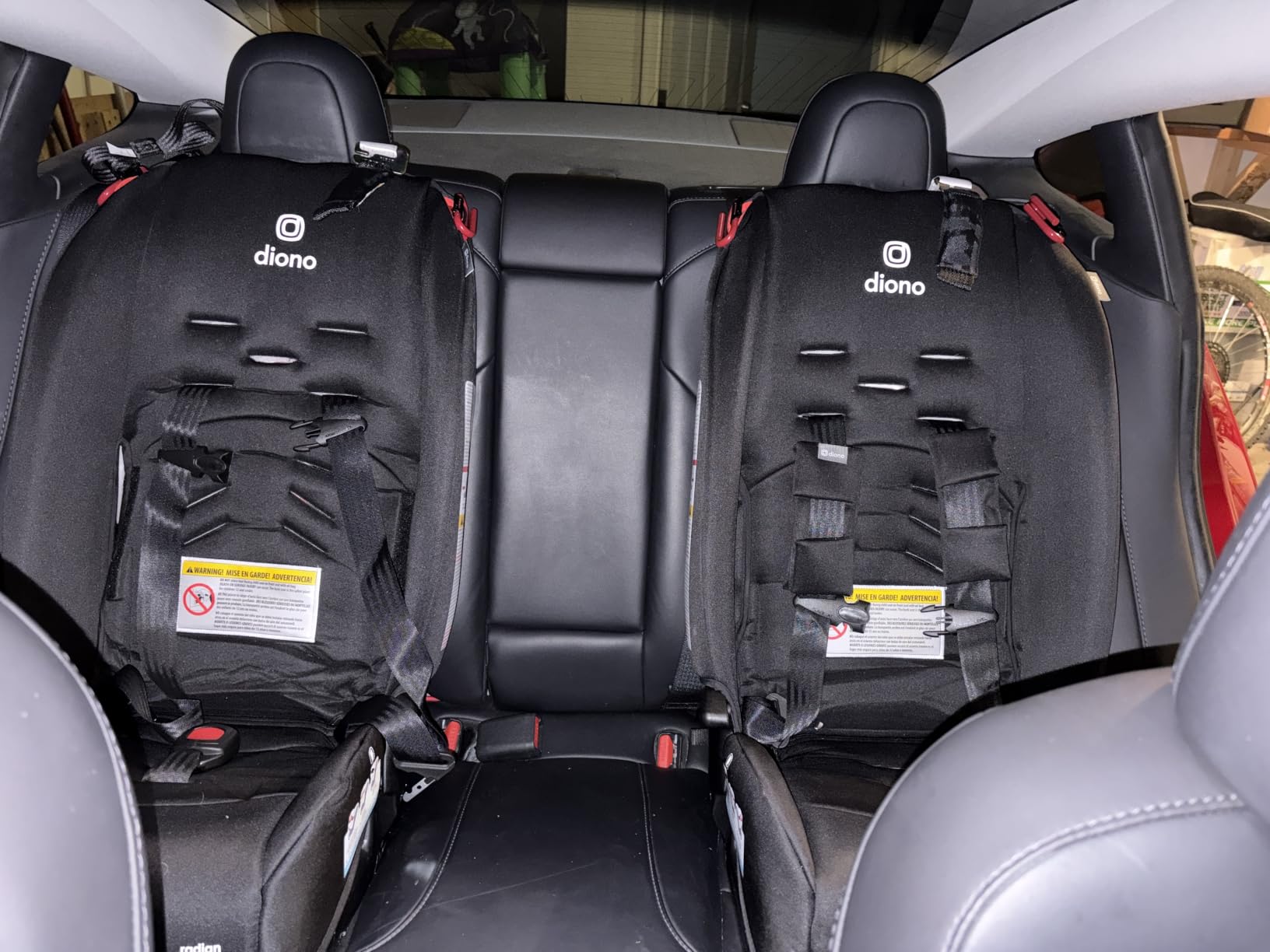 Diono Radian 3R, 3-in-1 Convertible Car Seat, Rear Facing & Forward Facing, 10 Years 1 Car Seat, Slim Fit 3 Across, Jet Black customer photo 2
