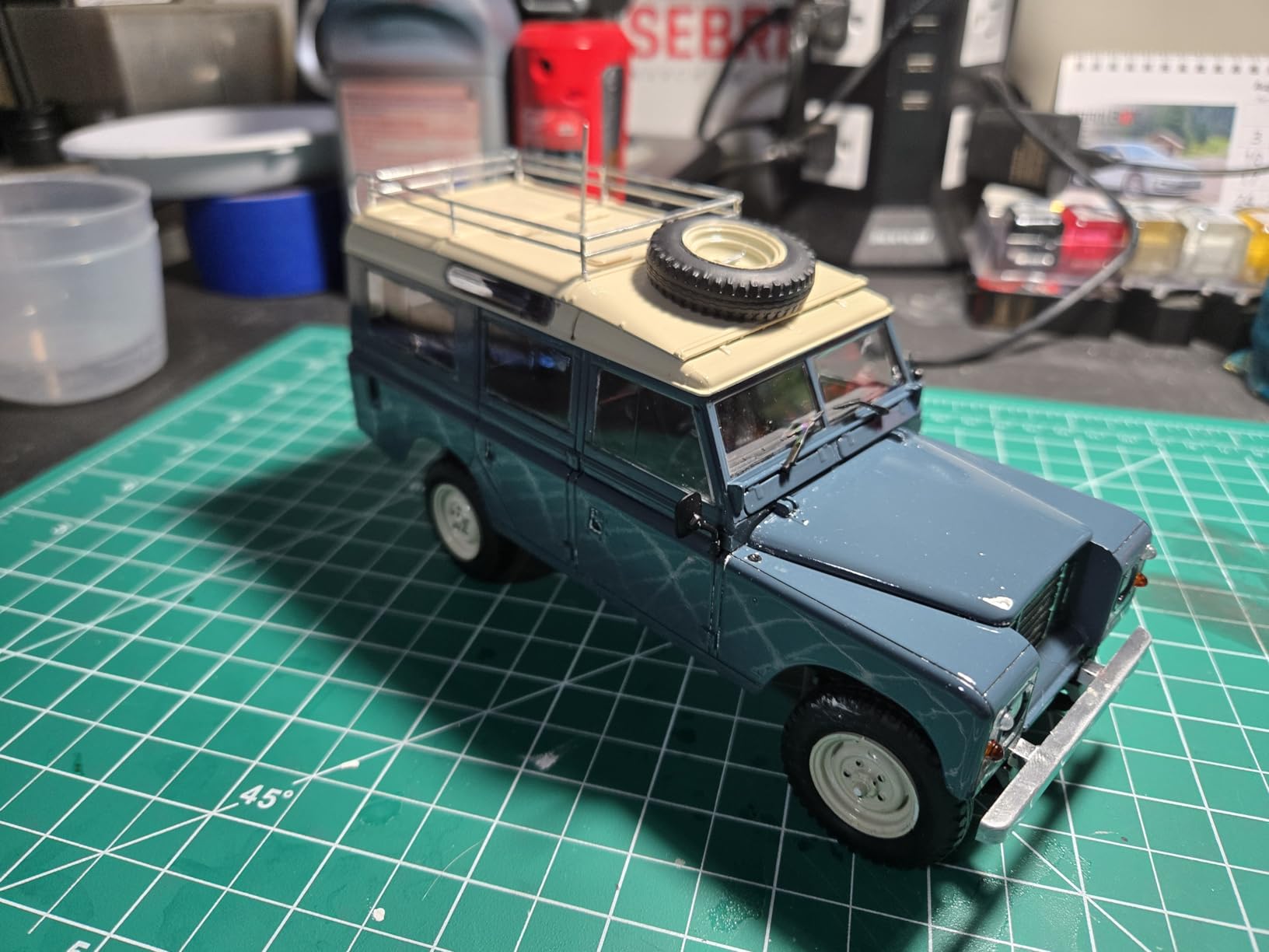 Revell Land Rover Series III 109 Model Truck Kit customer photo 1
