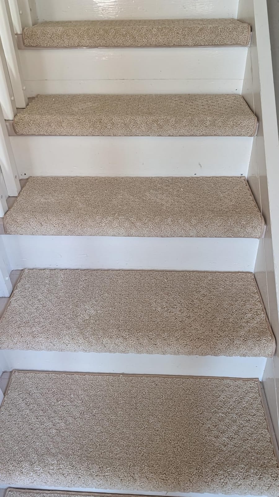 Oak Valley Designs Rounded Bullnose Carpet Stair Treads - Anti Slip Indoor Stair Mats for Wooden Stairs, Style: Bayside Charm, Crystal Canyon 31