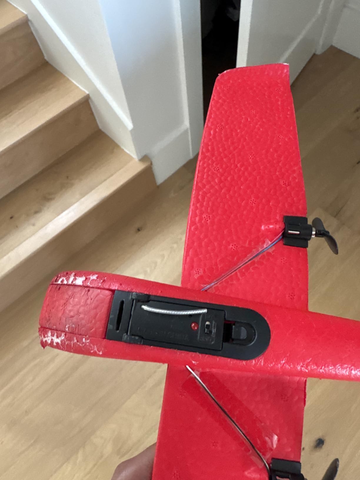 2 CH RC Airplane, RC Plane Ready to Fly, 2.4GHz Remote Control Airplane, Easy to Fly RC Glider for Kids & Beginners (Red) customer photo 1
