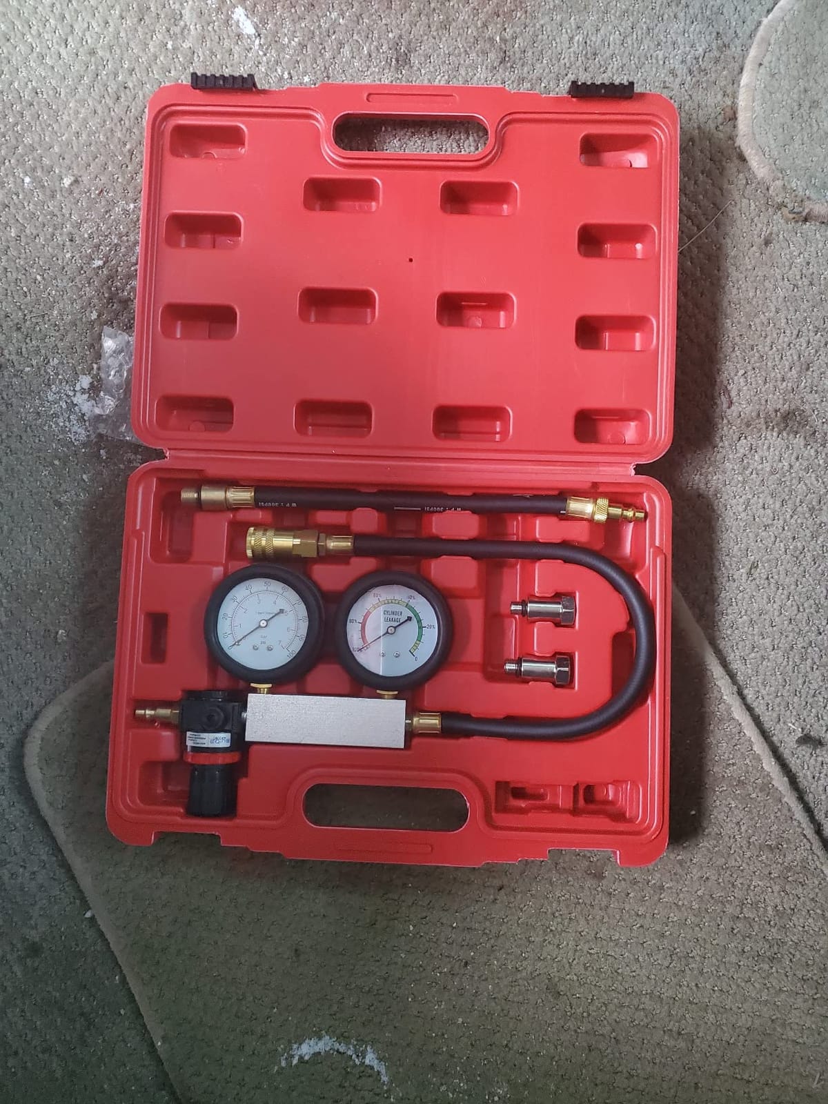 JIFETOR Cylinder Leak Down Tester Kit Professional Dual Pressure Gauges | Engine Compression Leakdown Detector Leakage Test Set for Gasoline Engine with 10 12 14mm Spark Plugs on Car Truck Motorcycle customer photo 1