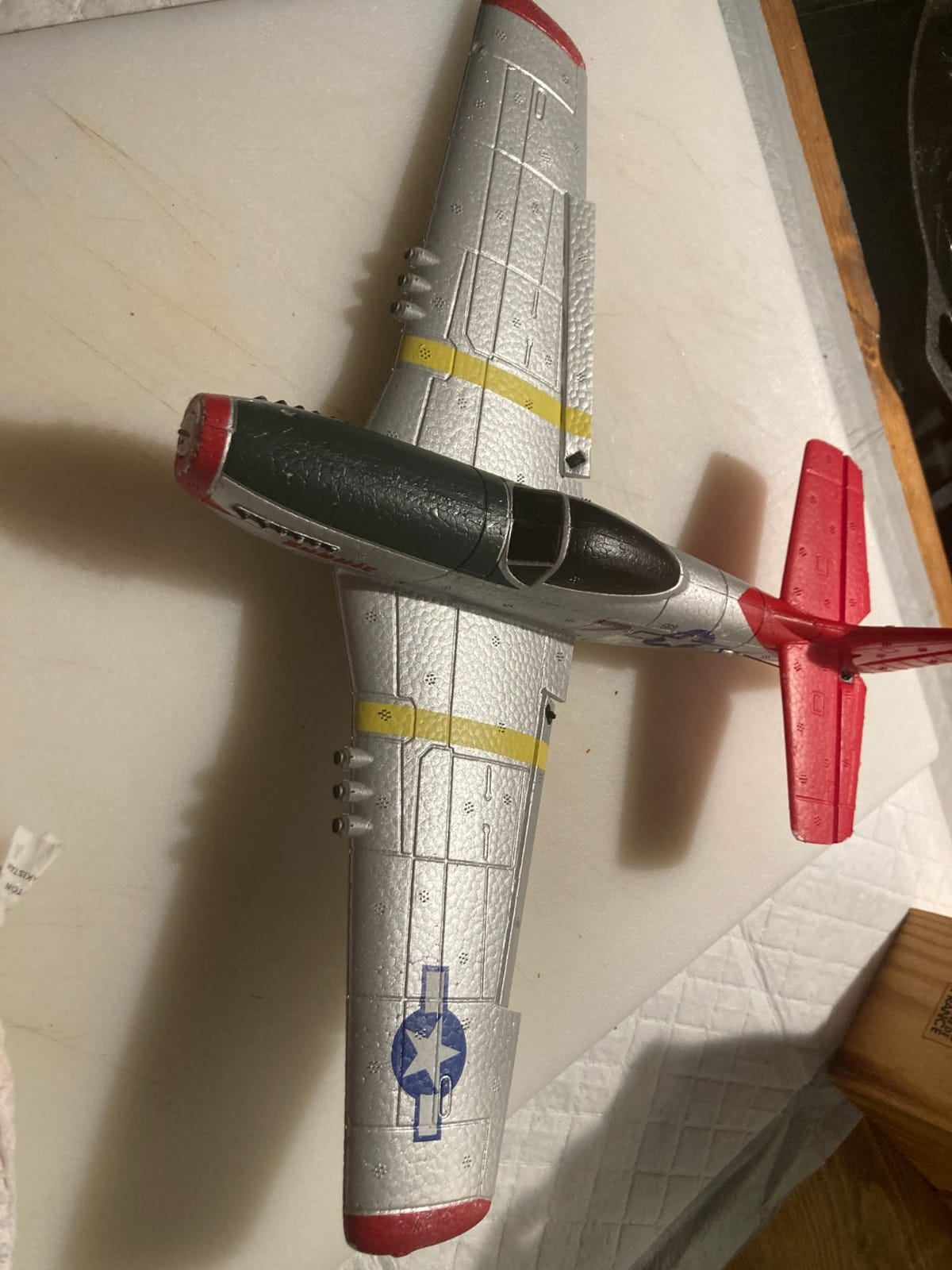 LEAMBE 4 Channel RC Plane, Ready to Fly Aerobatic Aircraft, Easy Control for Beginners, P51 Mustang RC Airplane Best Gift for Adults customer photo 2