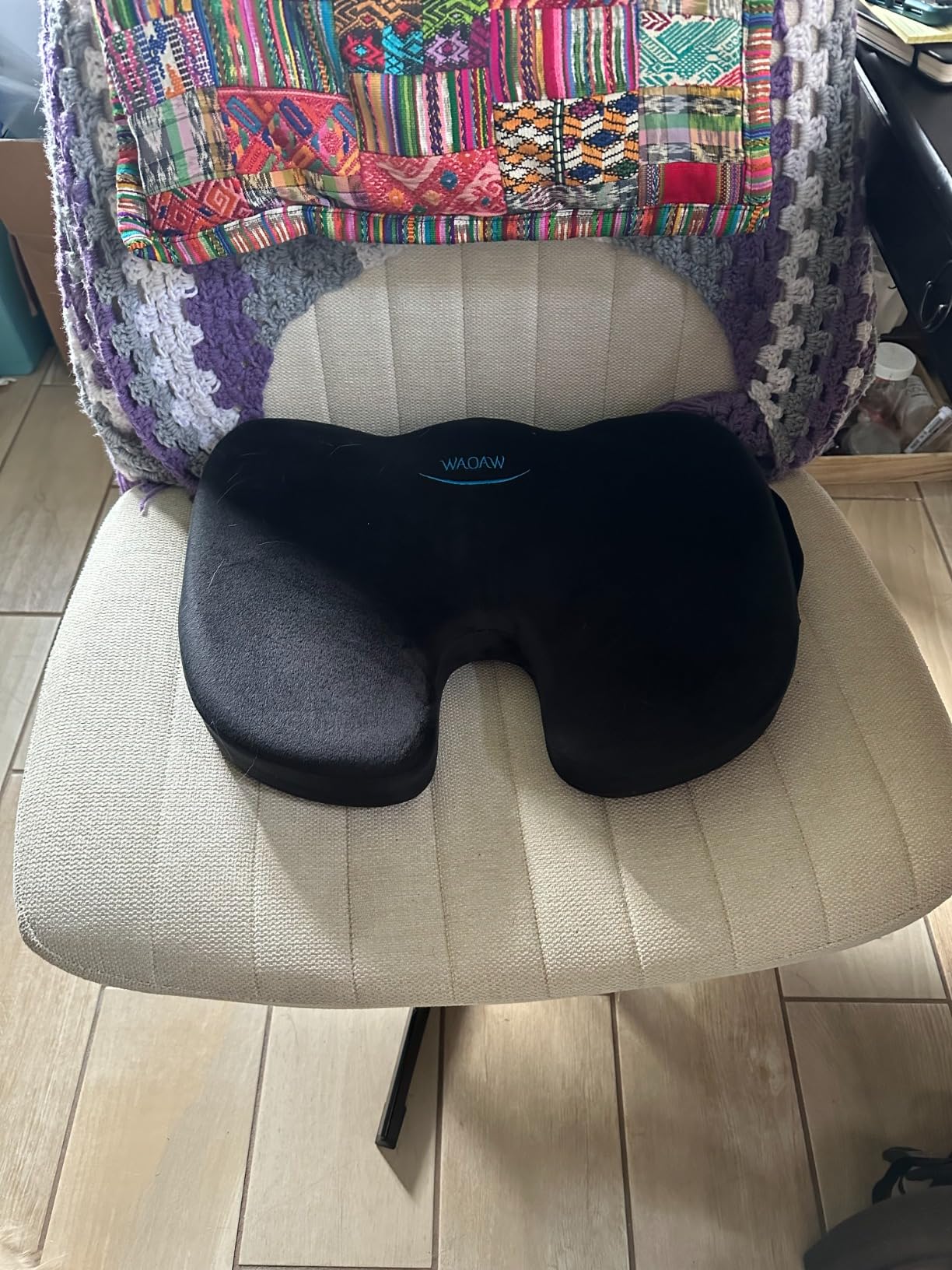 WAOAW Seat Cushion, Office Chair Cushions Butt Pillow for Car Long Sitting, Memory Foam Chair Pad for Back, Coccyx, Tailbone Pain Relief (Black) customer photo 2