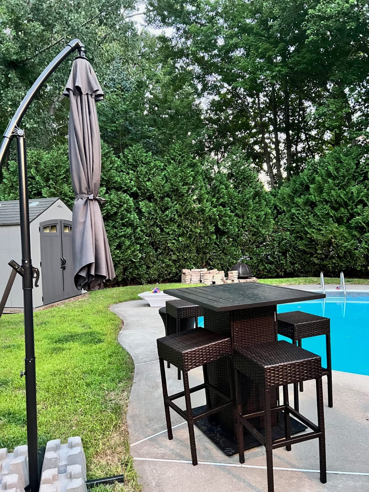 Best Choice Products 5-Piece Outdoor Wicker Bar Table Set for Patio, Poolside, Backyard w/Built-in Bottle Opener, Hidden Storage Shelf, Metal Tabletop, 4 Stools - Gray customer photo 1