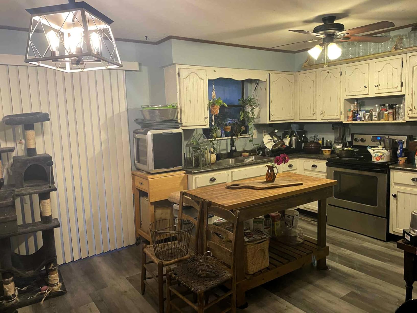 Q&S Farmhouse Dining Room Pendant Light Fixture,1-Light Industrial Chandelier Hanging Small Lights for Hallway Entryway Patio Kitchen Island D9.5 UL Listed customer photo 1