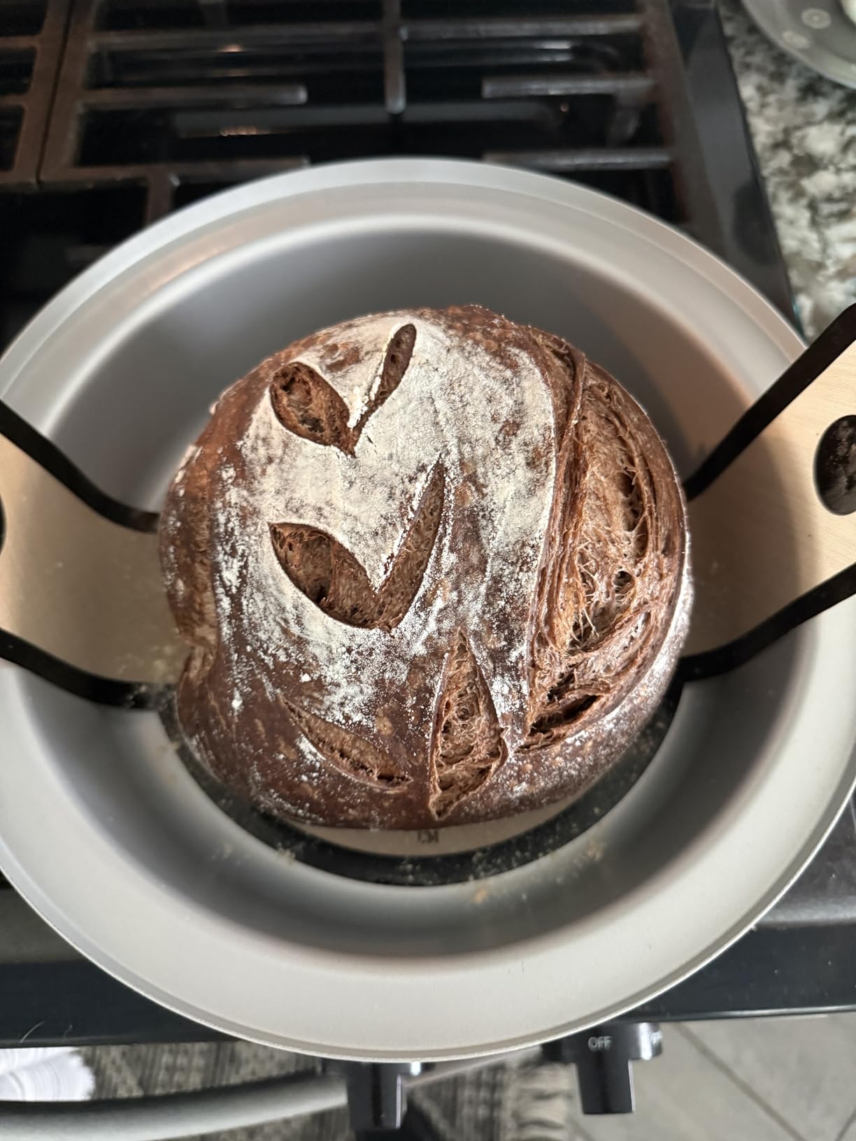 HULISEN Flour Duster, 304 Stainless Steel Flour Sifter for Baking | Spring-Press Handle, Dishwasher Safe, For Flour, Powdered Sugar, Fine Spices, Pick Up and Dust Flour Sifter customer photo 1