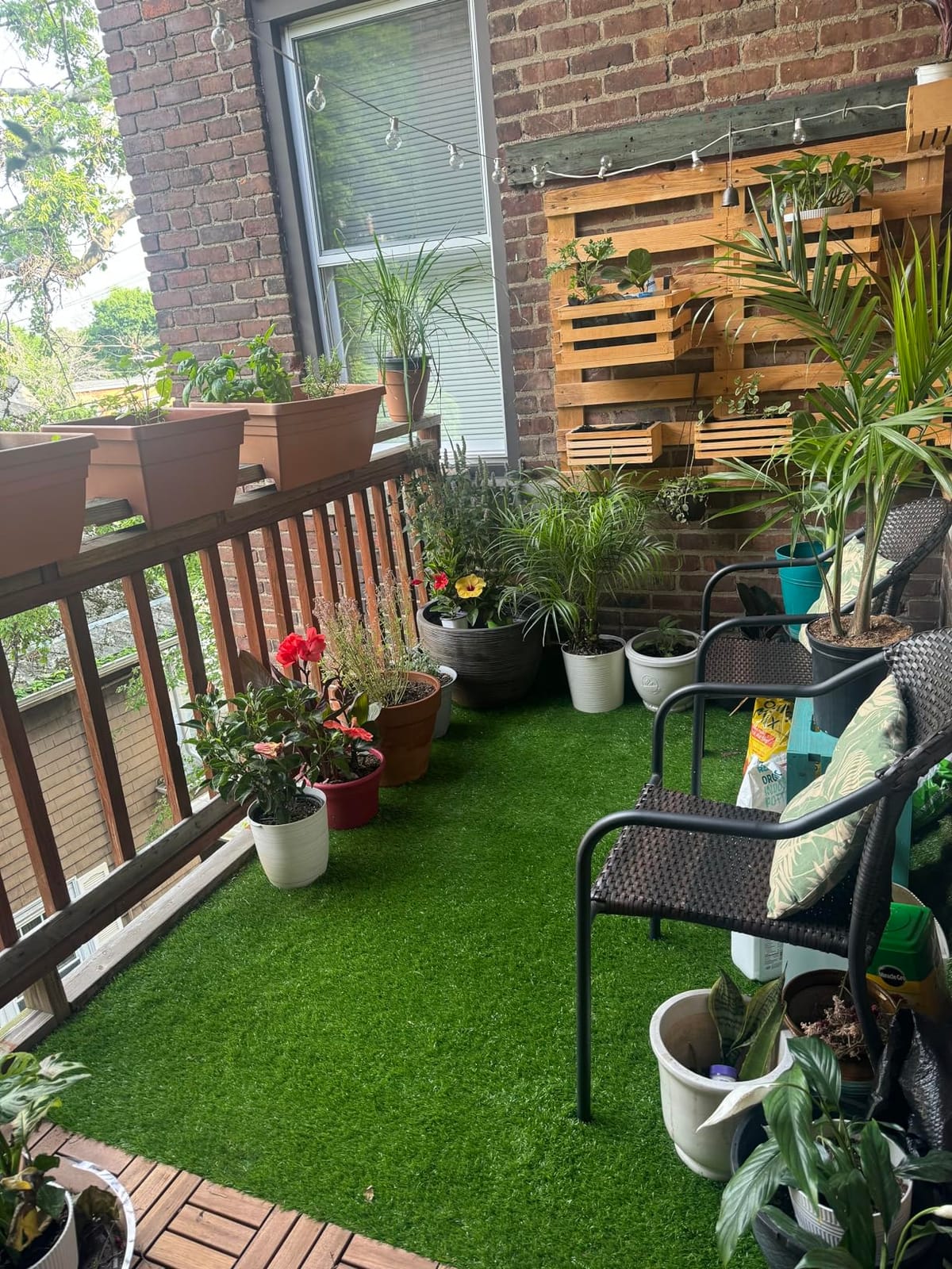 AYOHA Artificial Turf 4 ft x 6 ft with Drainage, 1.38 Inch Realistic Fake Grass Rug Indoor Outdoor Lawn Landscape for Garden, Balcony, Patio, Synthetic Grass Mat for Dogs, Customized customer photo 2