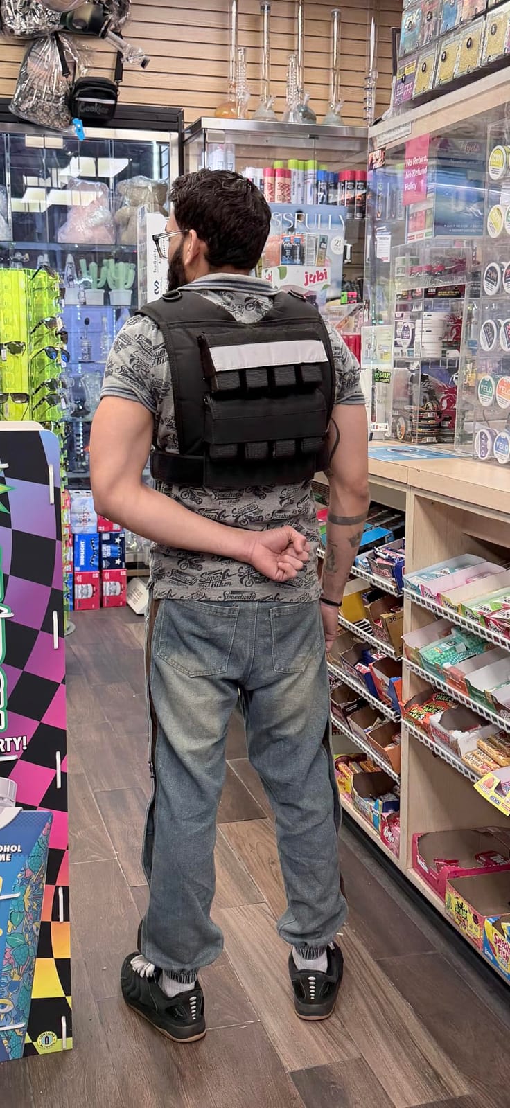 Weighted Vest Adjustable for Men and Women - Workout Weight Training Vest for Fitness, Running, Strength, Exercise & Cross Training customer photo 1