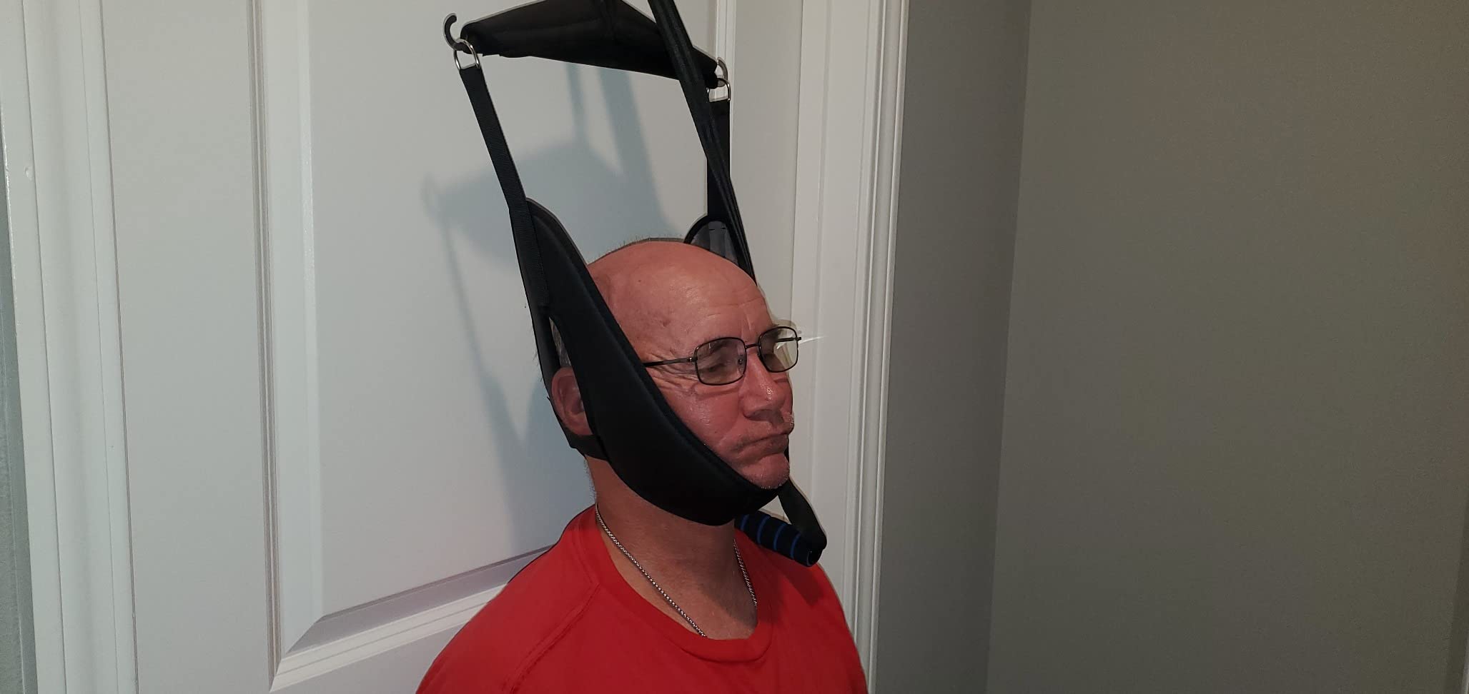 Cervical Neck Traction Device Over Door for Home Use, Portable Neck Stretcher Hammock for Neck Pain Relief, Physical Therapy AIDS for Neck Decompressor customer photo 1