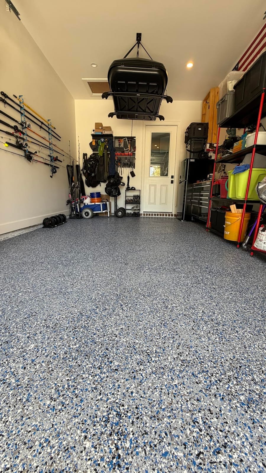 Rust-Oleum EpoxyShield Gloss Dark Gray Garage Floor Coating Kit | Epoxy Garage Floor System, Hot Tire And Chemical Resistant, Professional Finish, 2.5 Car customer photo 1