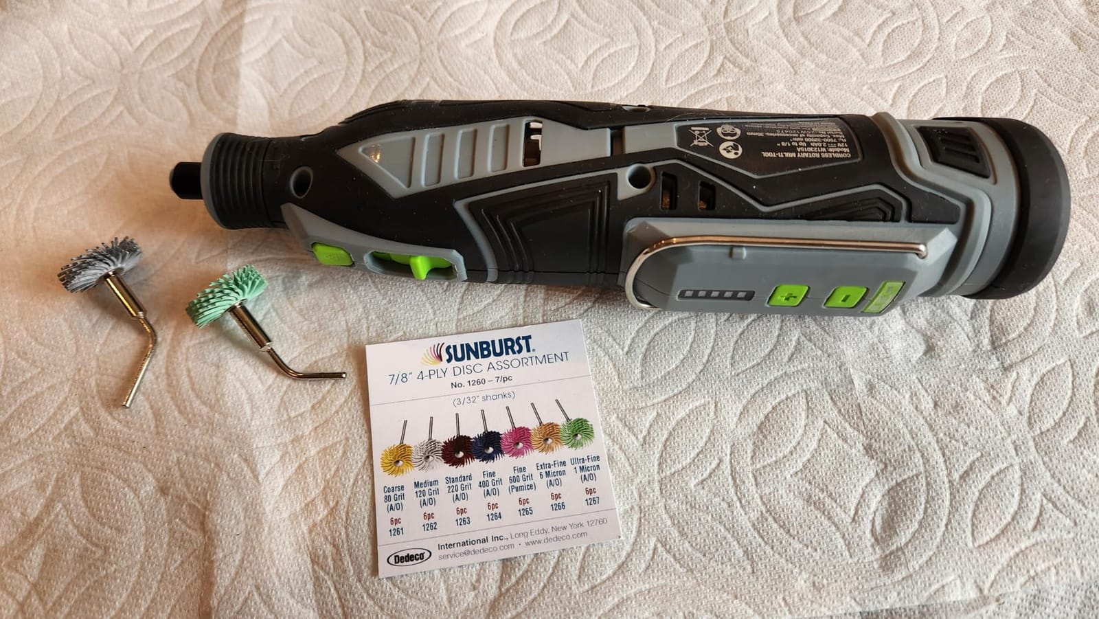 WORKPRO 12V Cordless Rotary Tool Kit for DIY Crafts | 5 Variable Speeds, 114 Quick Change Accessories, for Precision Engraving, Sanding & Polishing Handmade Projects customer photo 2