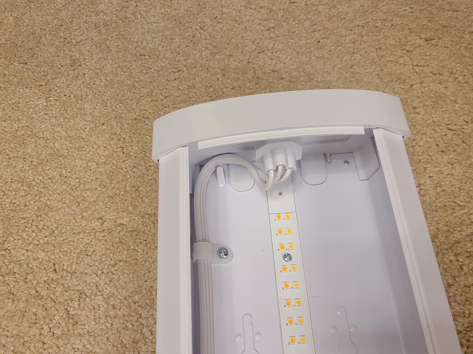 Lithonia Lighting 4 Foot LED Light Fixture, Low-Profile Linkable LED Wraparound Flush Mount Ceiling Light, Adjustable Lumens, Selectable White Color, 120V, 48-Inch (FMLWL LNK 48 ALO4 8SWW2) customer photo 1