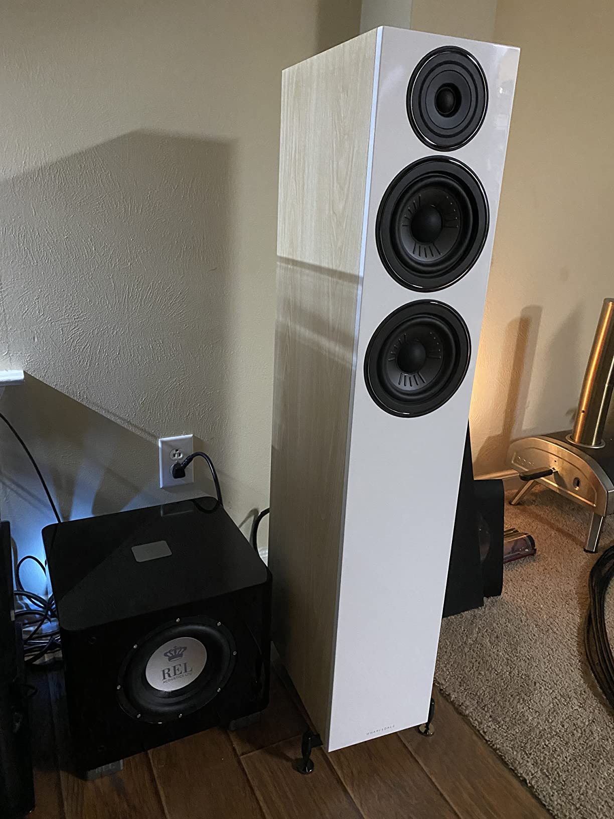 Wharfedale Diamond 12.4 Floorstanding Speaker, Light Oak customer photo 1