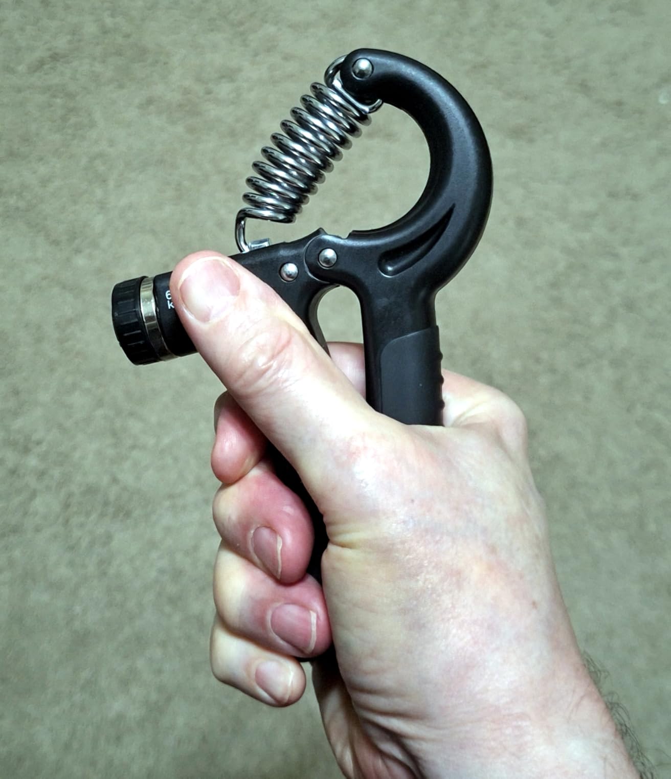 NIYIKOW 2 Pack Grip Strength Trainer, Hand Grip Strengthener, Adjustable Resistance 22-132Lbs (10-60kg), Forearm Strengthener customer photo 1