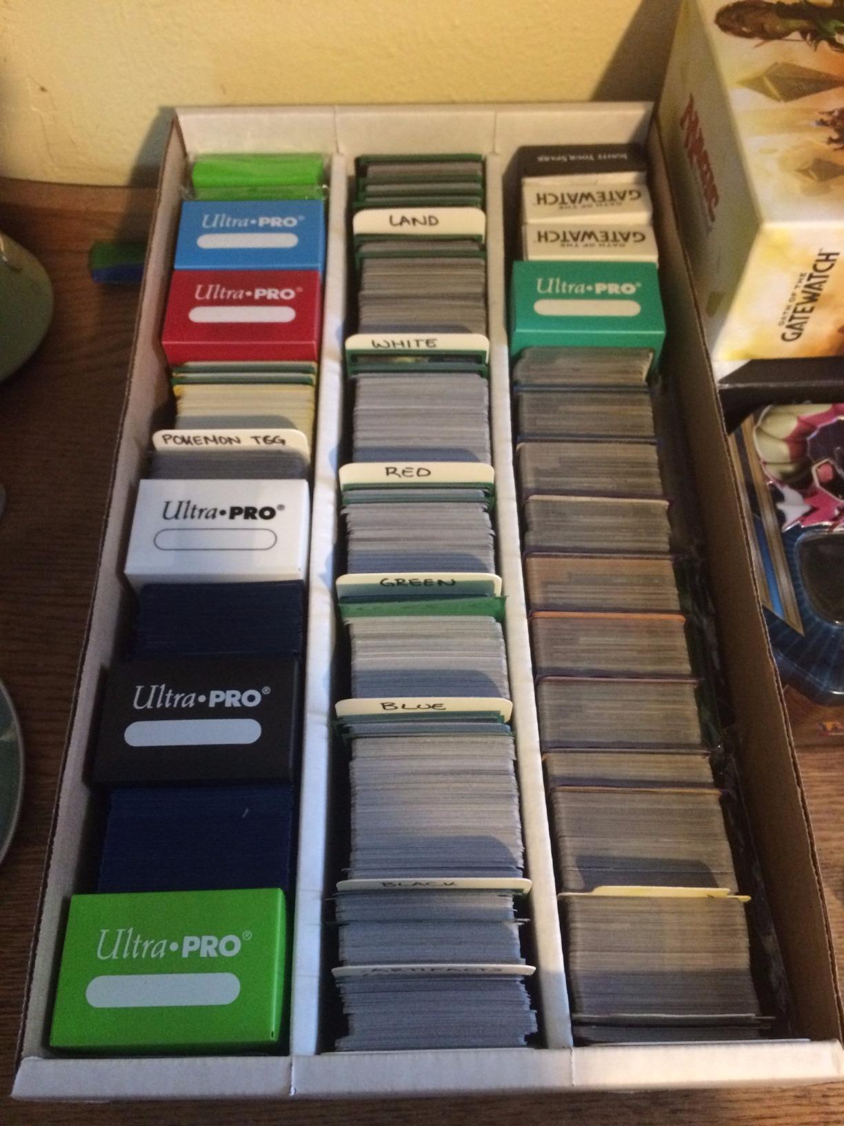 BCW Super Shoe Storage Boxes, Holds 3,000 Cards or 600 Toploaders, 5 Pack | Each three-row box holds 3,000 standard or 4,200 gaming cards, or over 600 3x4 toploaders, with divider compatibility. customer photo 1