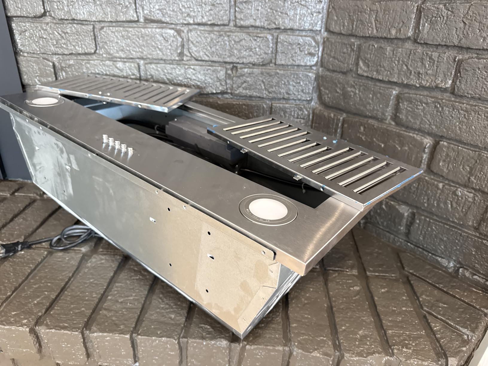 FIREGAS Range Hood Insert 30 inch, Built-in Kitchen Hood with 600 CFM, Ducted/Ductless Convertible Kitchen Vent Hood, Stainless Steel Stove Hood with Push Button, Baffle Filters and Charcoal Filters customer photo 1