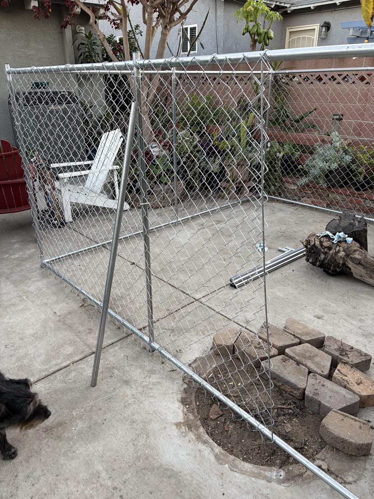 HITTITE Extra Large Outdoor Dog Kennel Anti-Rust Dog Kennel Outside with Roof Galvanized Chain Link Dog Runs for Outside with Waterproof UV-Resistant Cover and Secure Lock customer photo 2