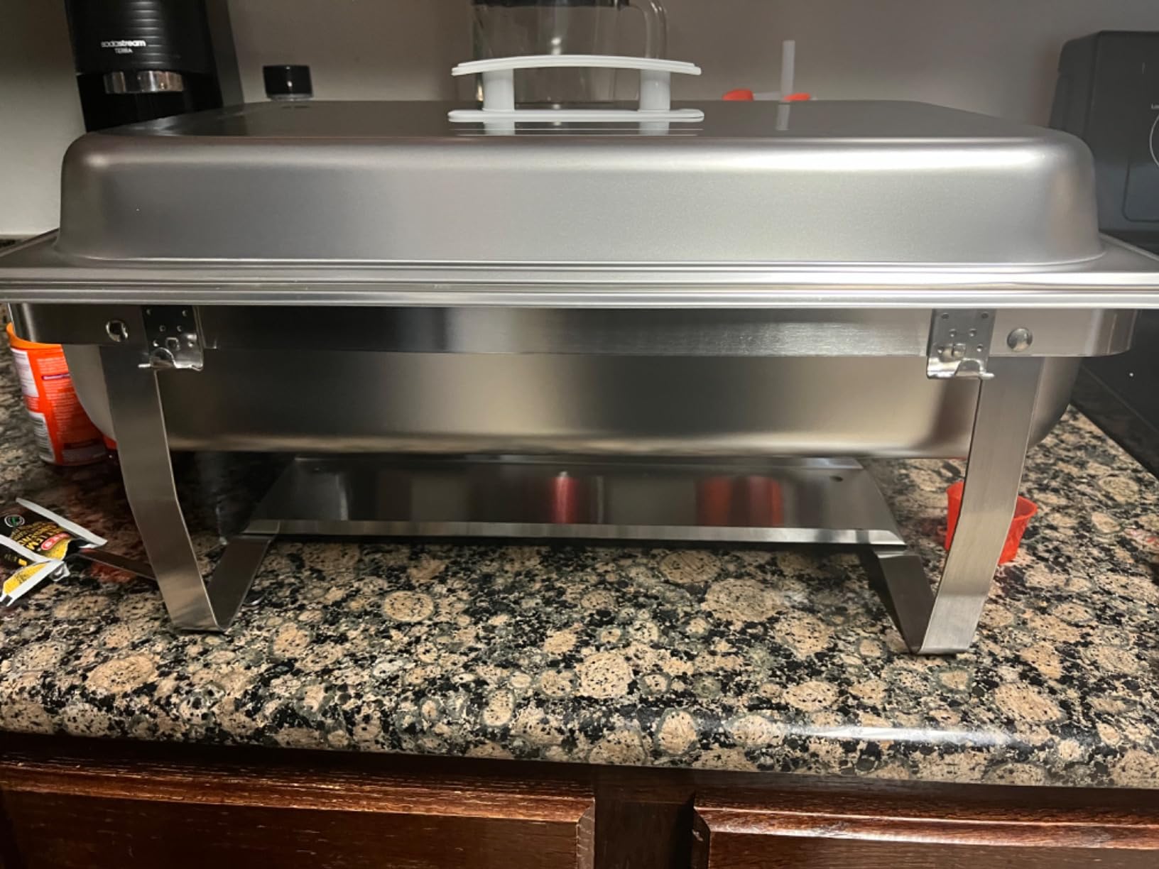 Alpha Living 4 Pack Chafing Dish Full Set - Stainless Steel Catering Chafer with Lids, Pans & Fuel Holders - Buffet Food Warmers for Parties, Events & Weddings - Alpine Gray Handles customer photo 2