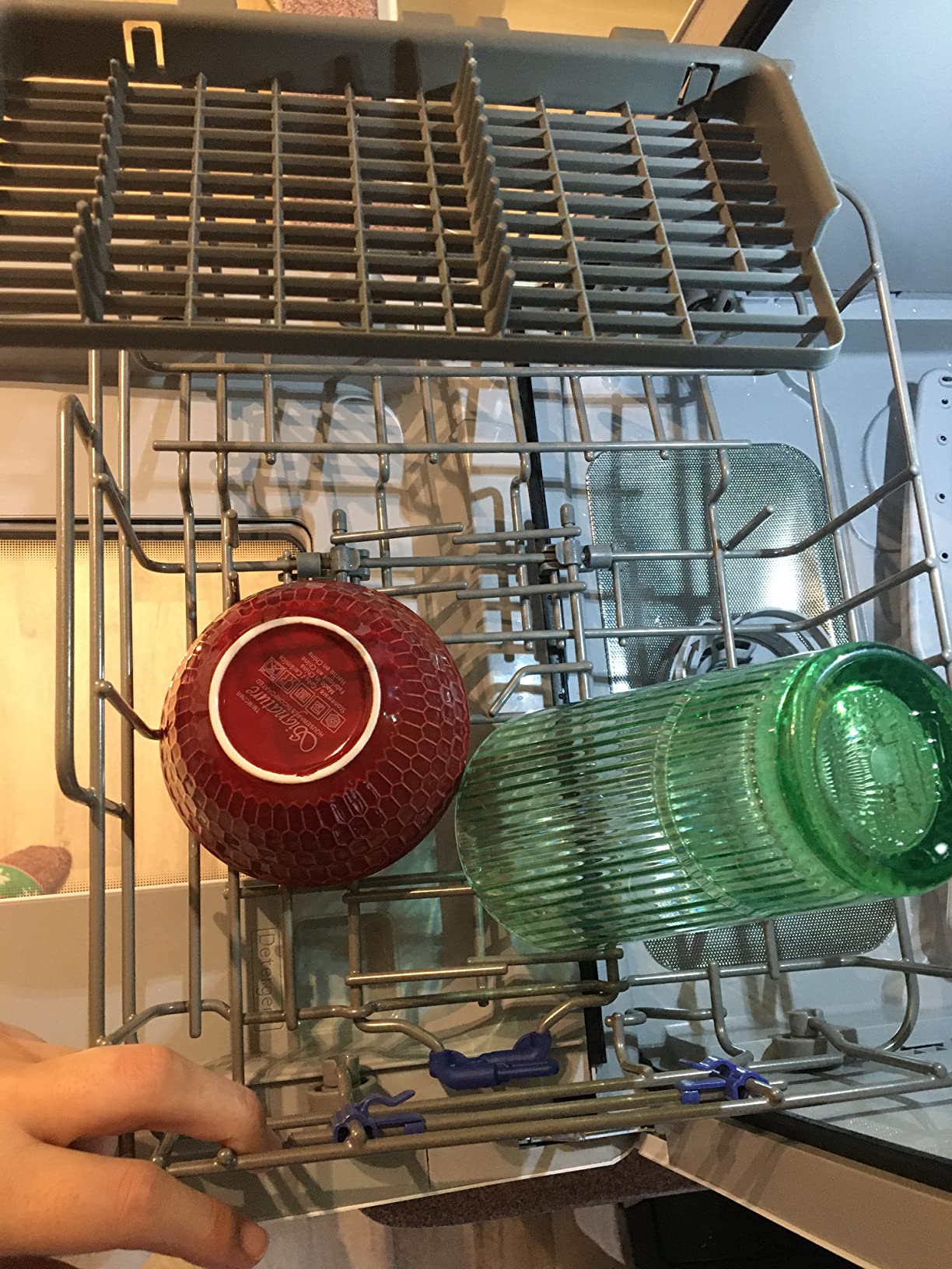 COMFEE' Countertop Dishwasher, Portable Dishwasher with 6L Built-in Water Tank, Mini Dishwasher with More Space Inside, 7 Programs, UV Hygiene & Auto Door Open, for Apartments, Dorms & RVs, White customer photo 1