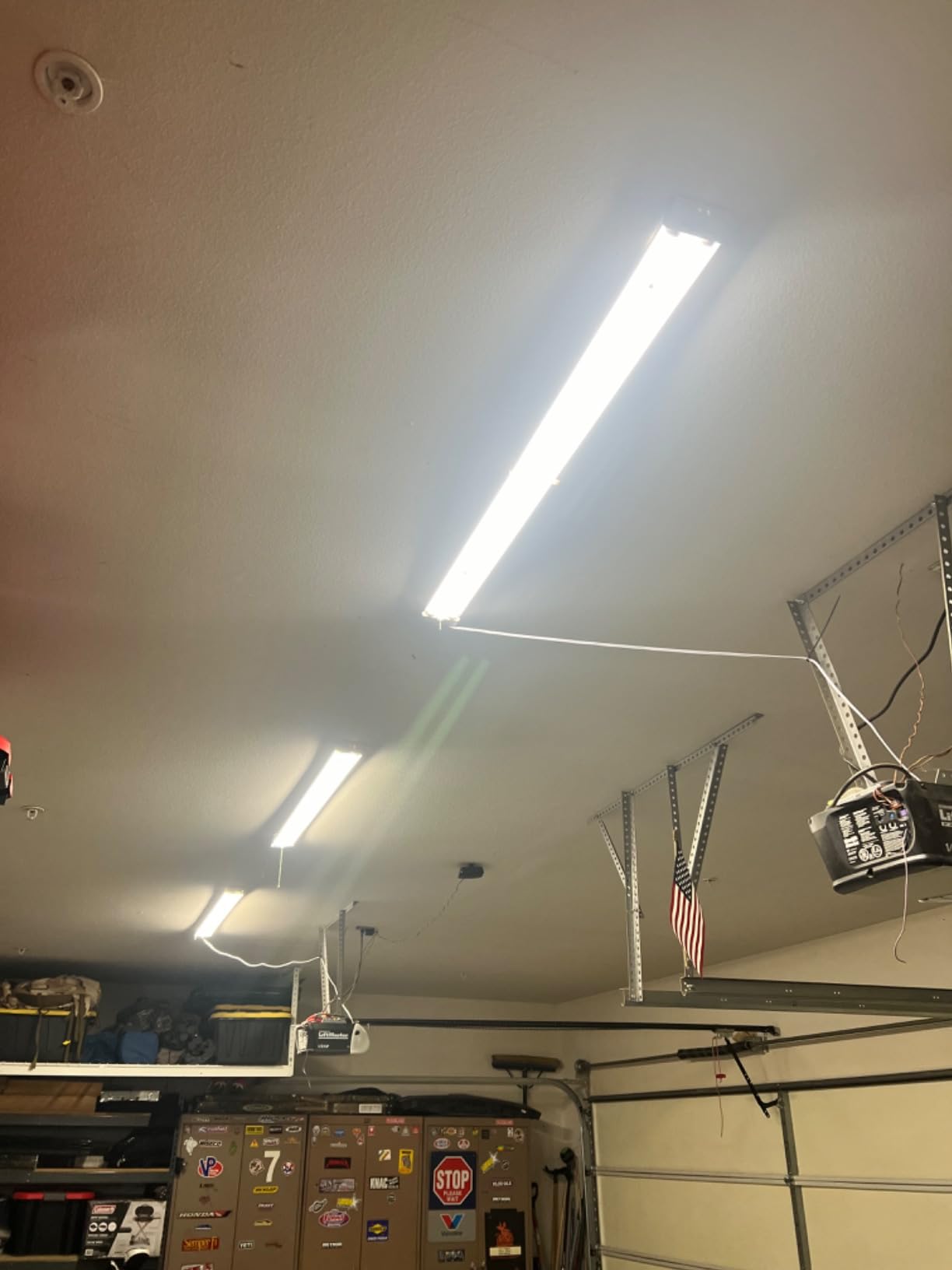 4FT Linkable LED Shop Light for Garages, 42W 4800LM 5000K Daylight Led Shop Lights, Ceiling Light with Pull Chain (ON/Off), Linear Worklight Fixture with Plug, 2 Pack customer photo 2