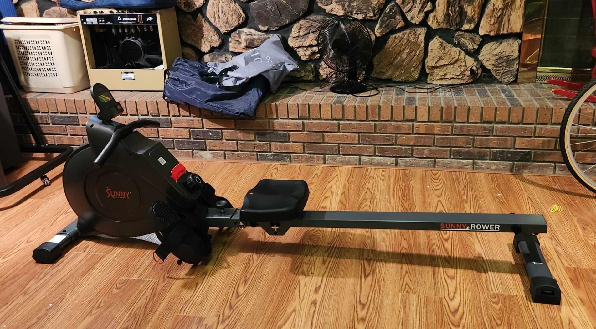 Sunny Health & Fitness Smart Magnetic Rowing Machine with Extra Long Rail customer photo 2