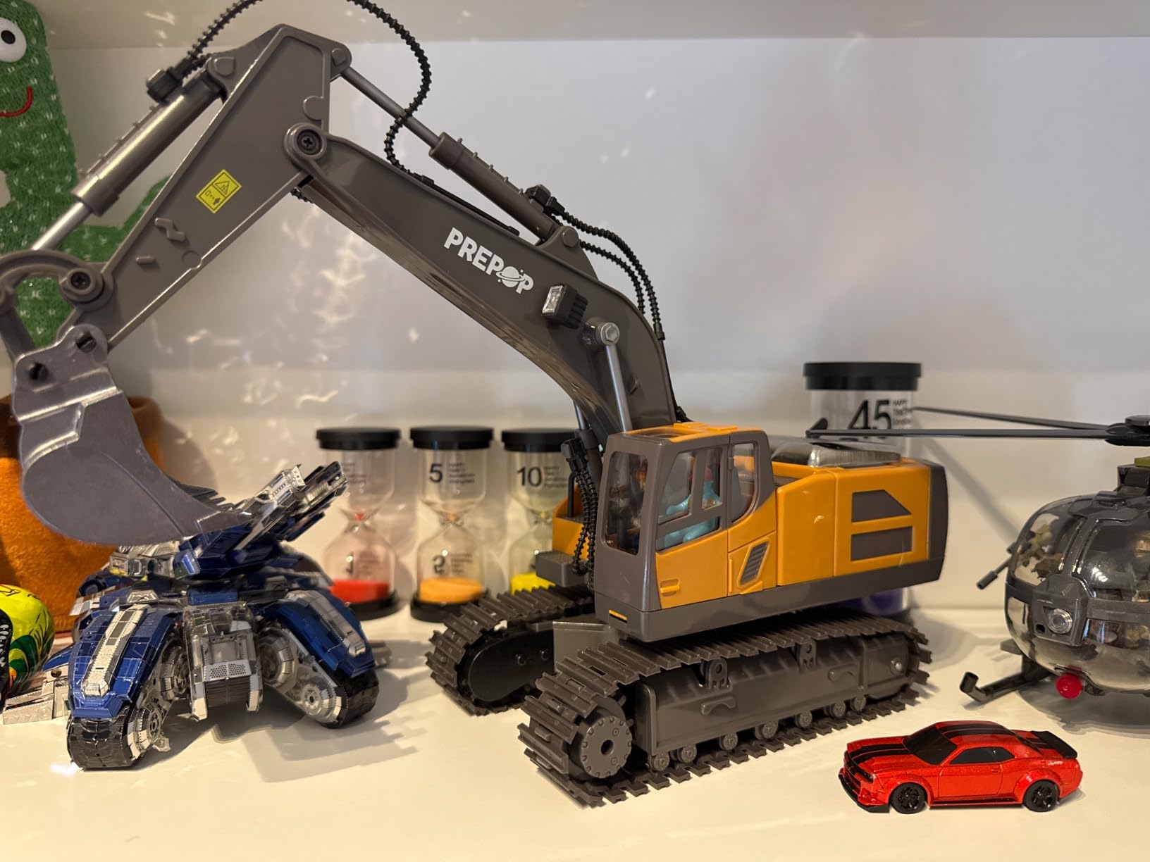 PREPOP Remote Control Excavator Toy for 6-12 yr Boys, Best Birthday Gifts for Kids 4-7 8 9 10 11 Year Old, RC Construction Toys with Metal Shovel, Lights, Sounds 2.4Ghz customer photo 2