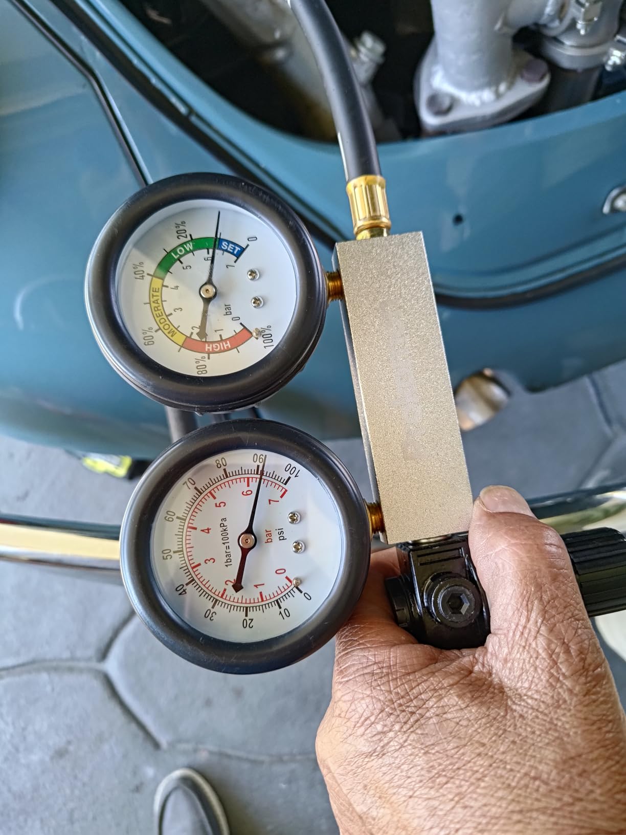 Engine Cylinder Leak Down Tester Kit; Gasoline Engine Leakdown Tester Kit with Extension Rod; Cylinder Leakage Tester Set for Pressure Check and Leakage Rate Test customer photo 2