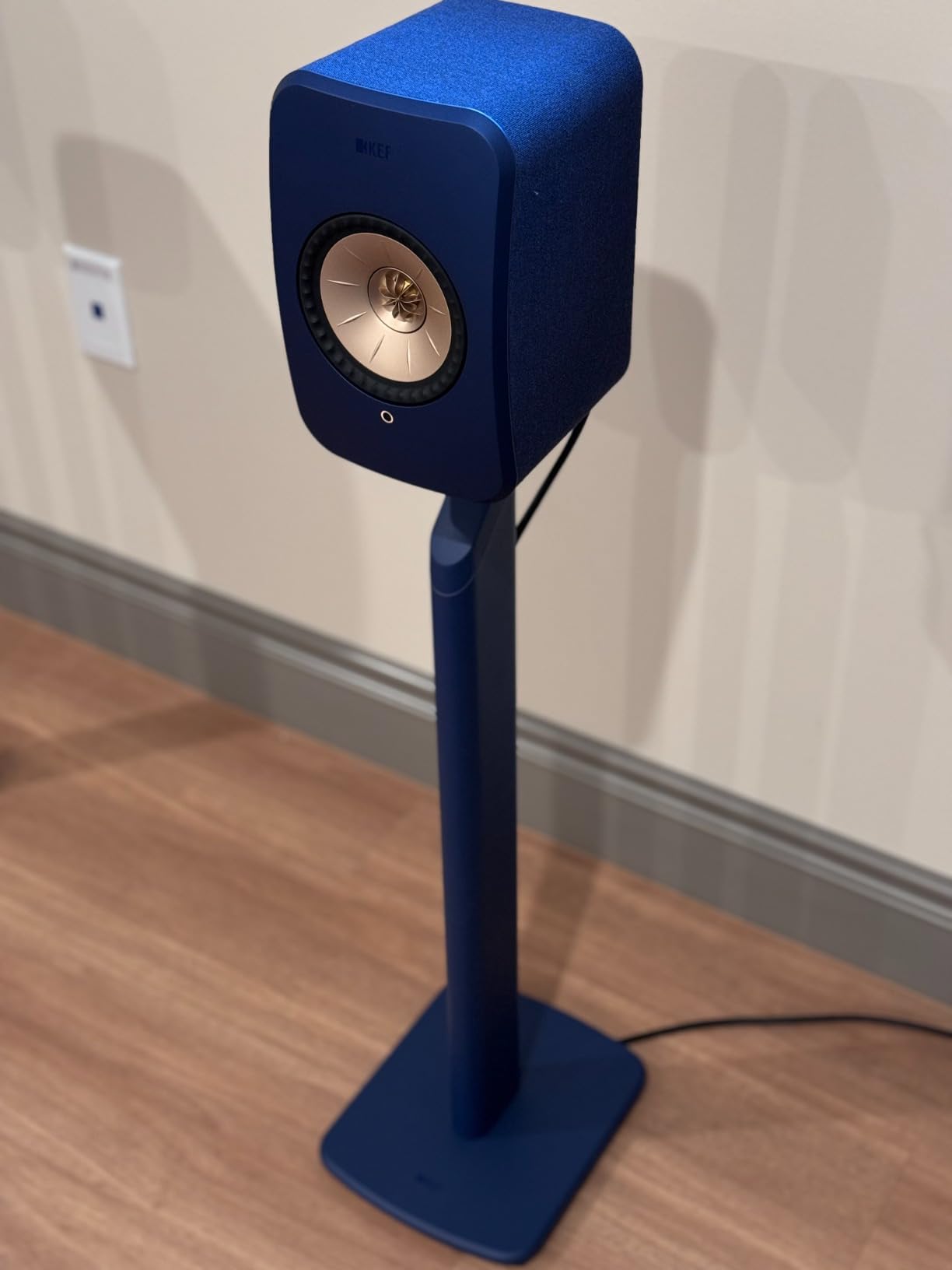LSX II Wireless HiFi Speaker System (Carbon Black) customer photo 1