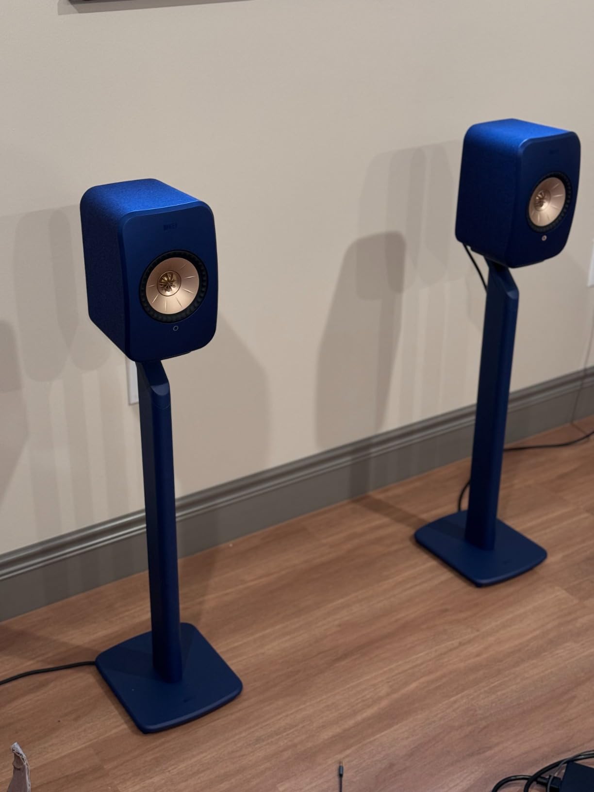 LSX II Wireless HiFi Speaker System (Carbon Black) customer photo 2