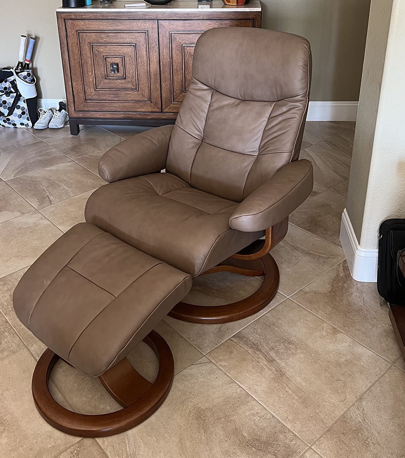Hjellegjerde Leather Norwegian Ergonomic Scandinavian Lounge Reclining Chair 215 Large Muldal Swivel Recliner Furniture Nordic Line Genuine Navy Blue Leather Walnut Wood customer photo 2