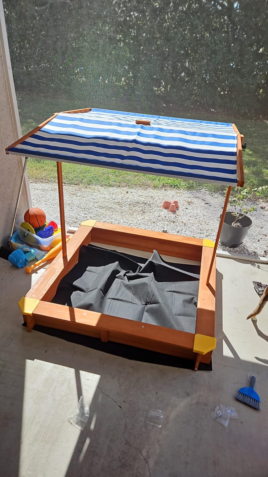 85''x78''x9'' Wooden Octagon Sandbox with Cover, Large Sandpit for Kids Outdoor Patio Backyard Play, Easy & Quick Assemble customer photo 2