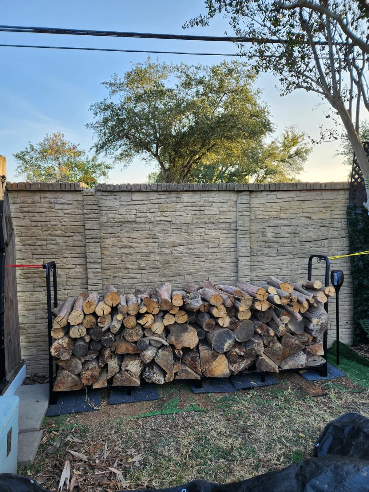 Mr IRONSTONE 4ft Firewood Rack Outdoor Indoor, Upgraded Heavy Duty Adjustable Fire Wood Rack Holds Up to 2600lbs, Fireplace Log Holder Wood Storage for Porch Patio, Easy Assembly customer photo 1