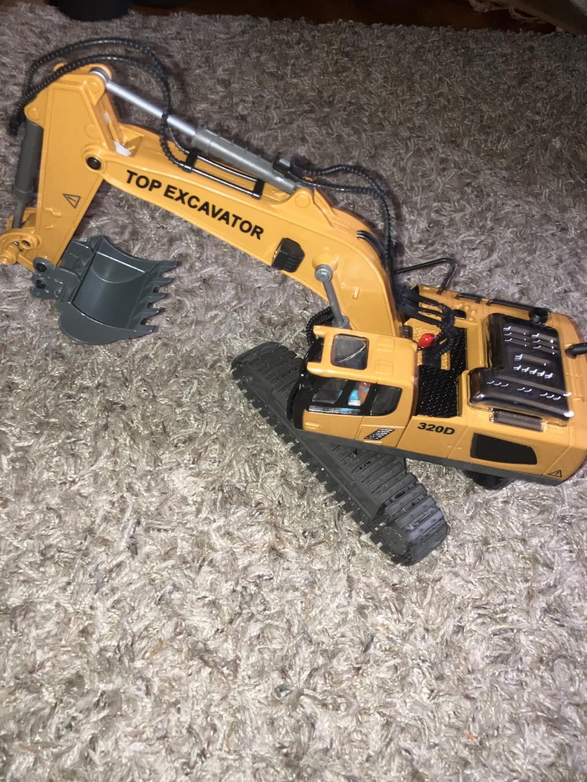 KIDMARKT Remote Control Excavator Toy for Boys | 11-Channel Metal Construction Truck with Lights, Dual Batteries, 120-Min Playtime | RC Excavator Toys for Kids Ages 3-12, STEM Gift for Birthday customer photo 1