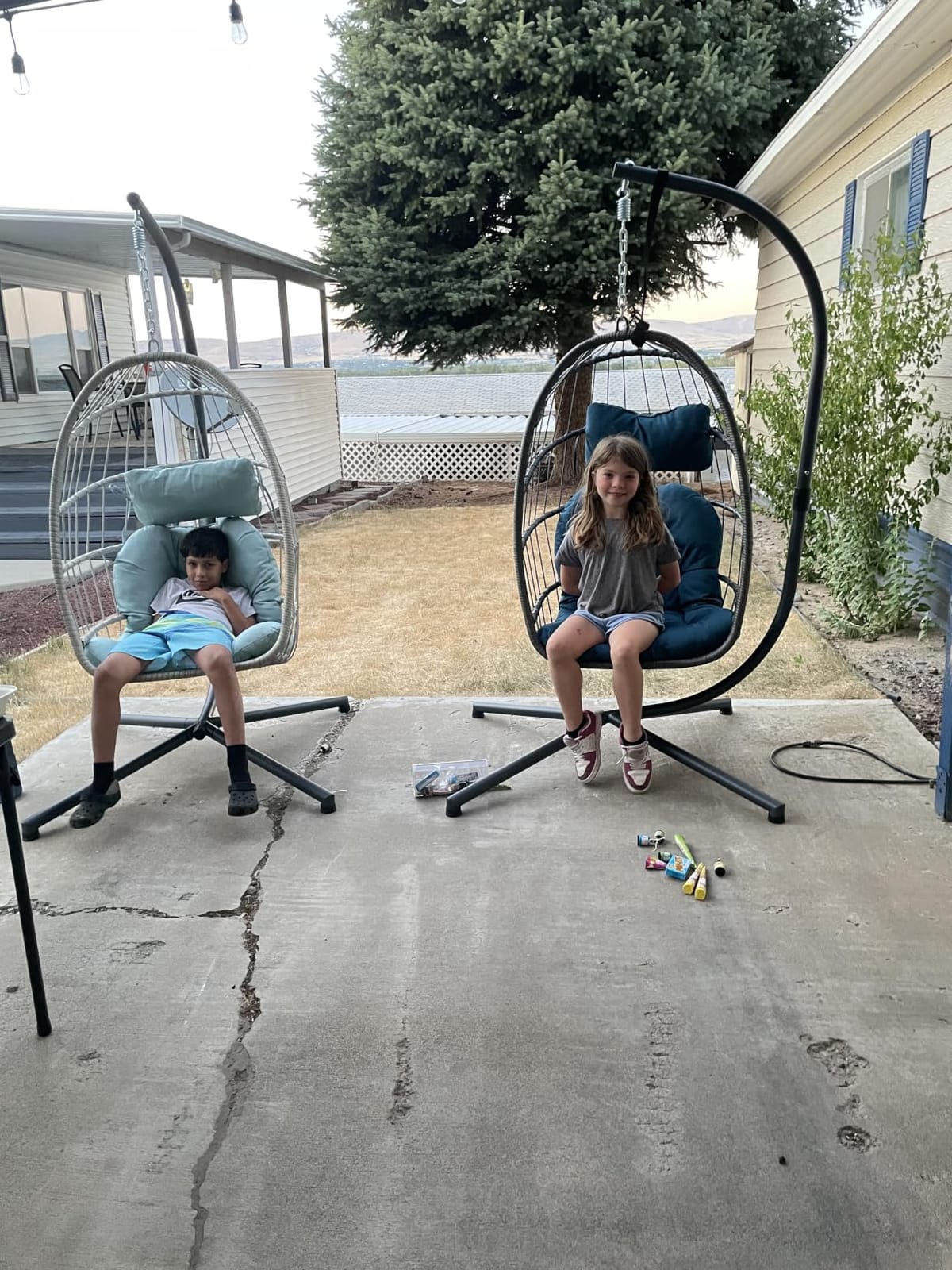 Yechen Indoor Outdoor Egg Hanging Chair with Stand, Charcoal Grey | Egg Chairs with UV Resistant Cushion for Indoor Bedroom Outdoor Garden Backyard customer photo 1